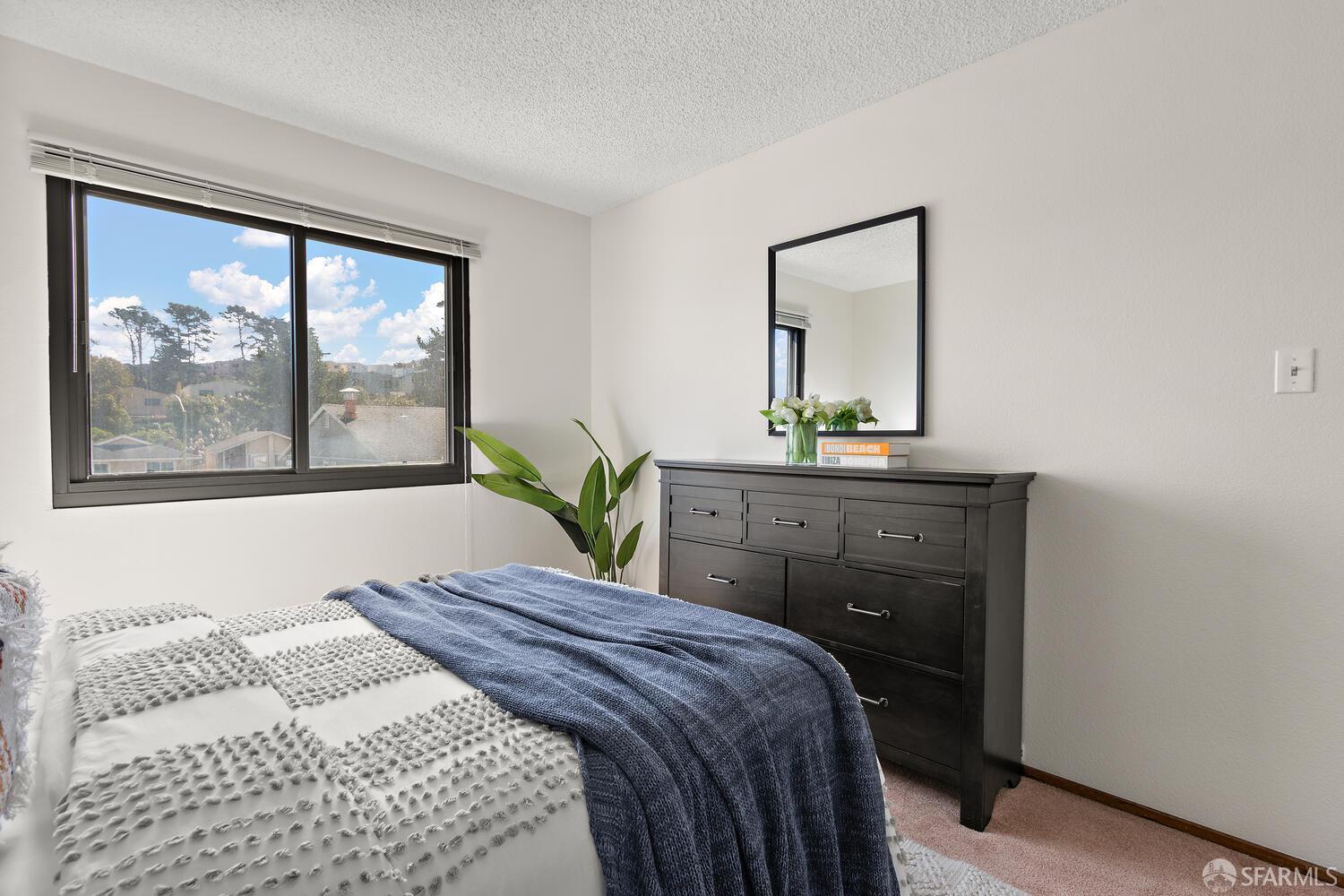 Detail Gallery Image 24 of 45 For 3 John Papan Ct, Daly City,  CA 94015 - 3 Beds | 2/1 Baths