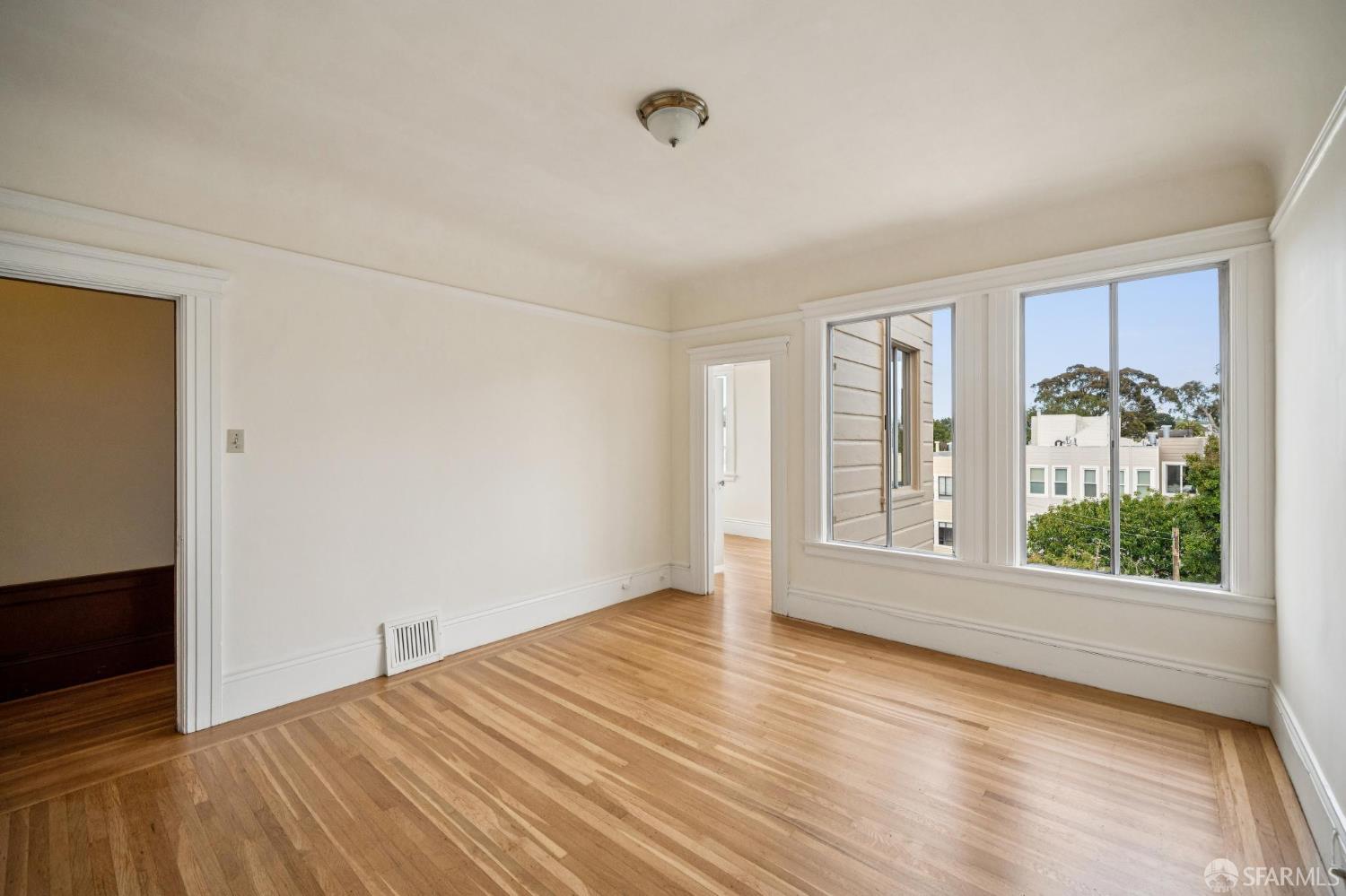 Detail Gallery Image 43 of 60 For 516 15th Ave, San Francisco,  CA 94118 - – Beds | – Baths