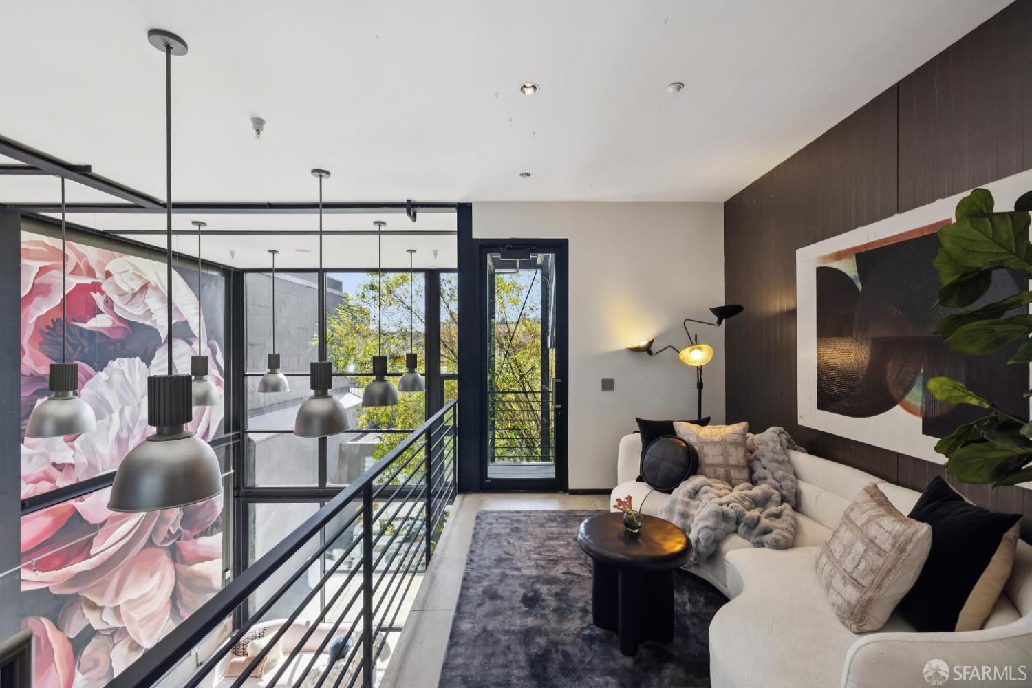 Detail Gallery Image 24 of 58 For 55 Sheridan St, San Francisco,  CA 94103 - 4 Beds | 3/1 Baths