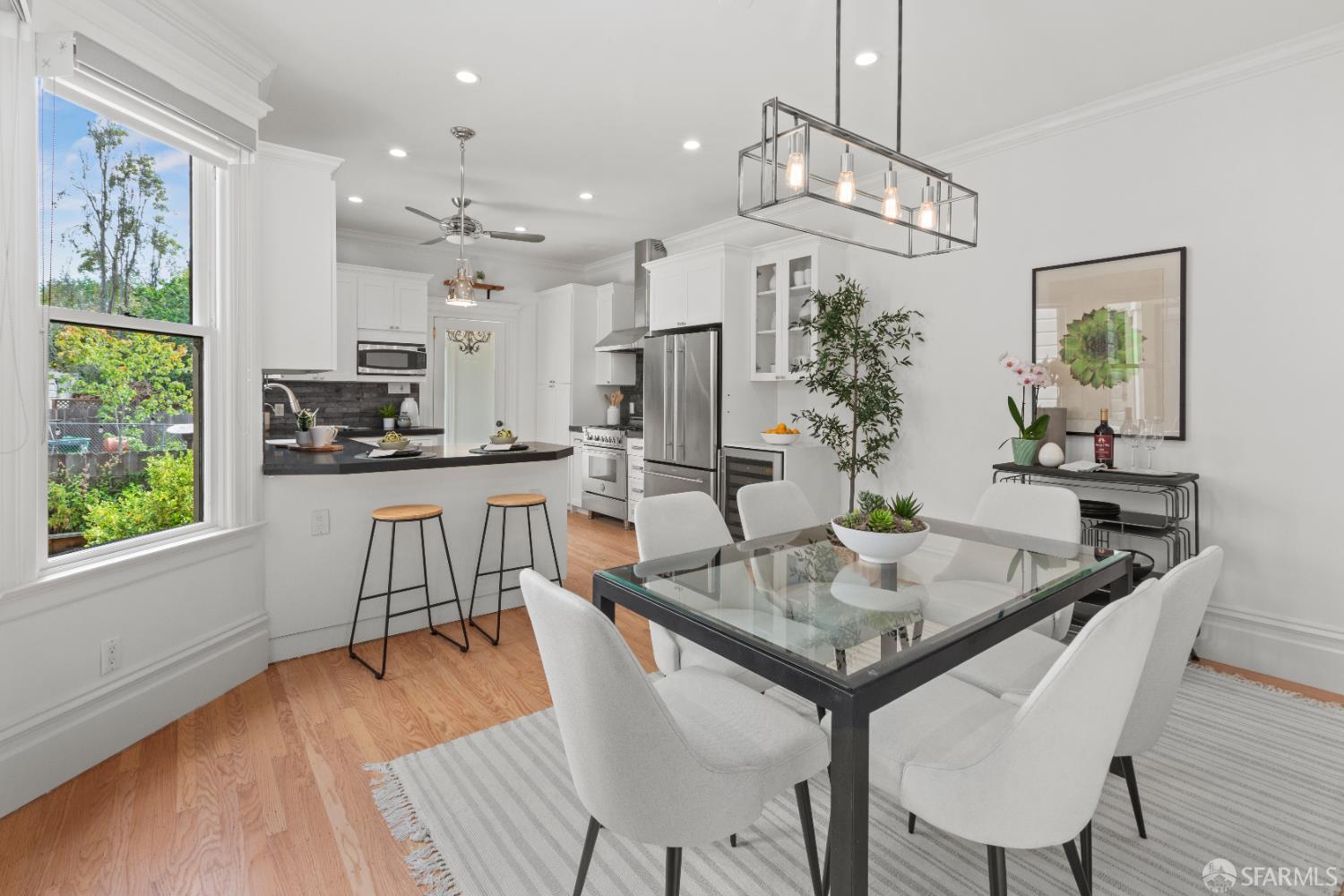 Photo #3: 425066754 Listing 