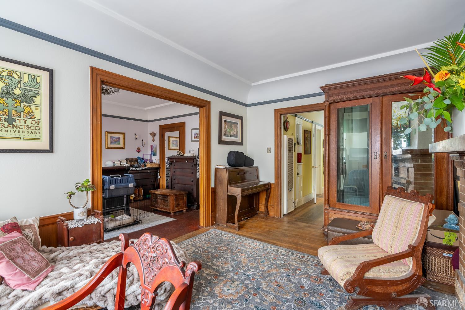 Detail Gallery Image 4 of 18 For 2139 Taraval St, San Francisco,  CA 94116 - 1 Beds | 2 Baths