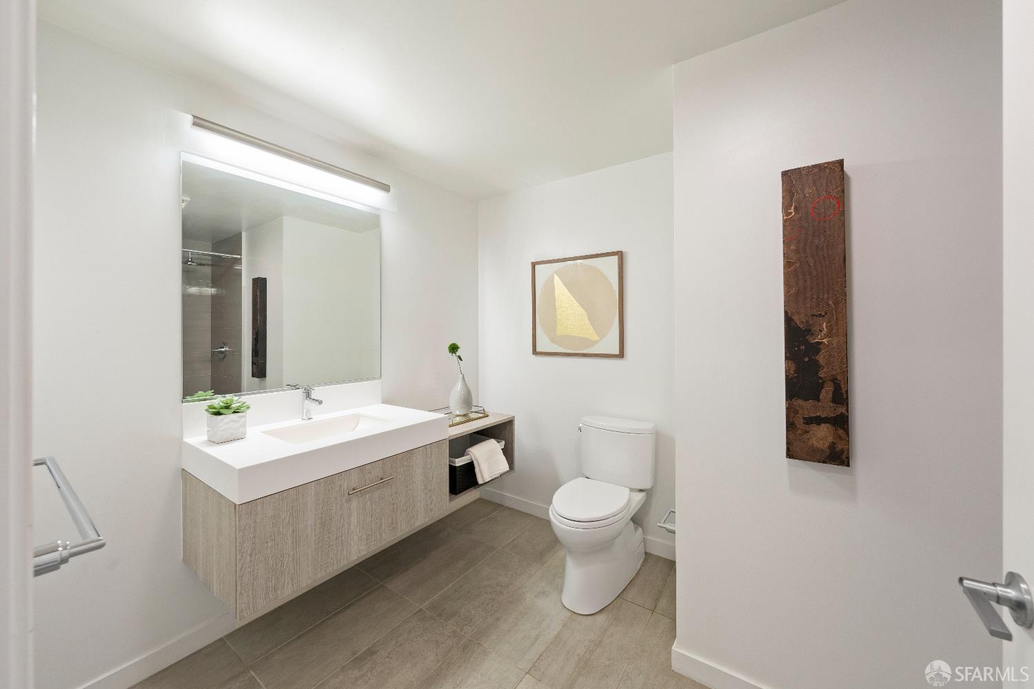 Detail Gallery Image 14 of 30 For 451 Donahue St #413,  San Francisco,  CA 94124 - 2 Beds | 2 Baths