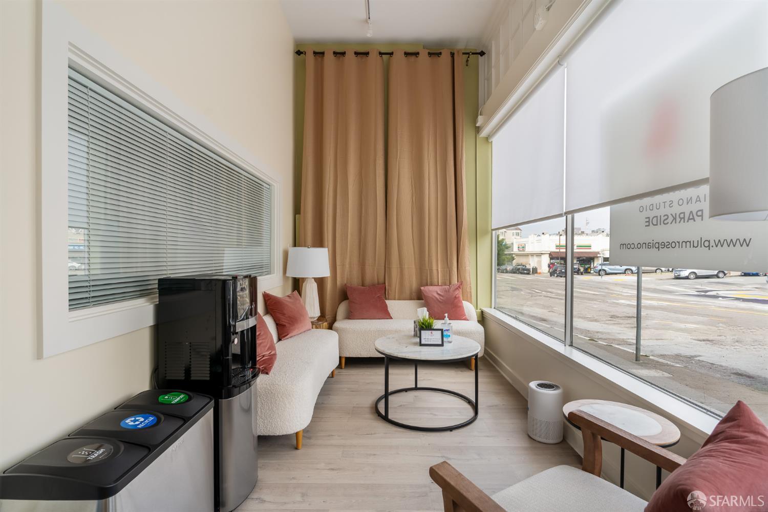 Detail Gallery Image 13 of 18 For 2139 Taraval St, San Francisco,  CA 94116 - 1 Beds | 2 Baths