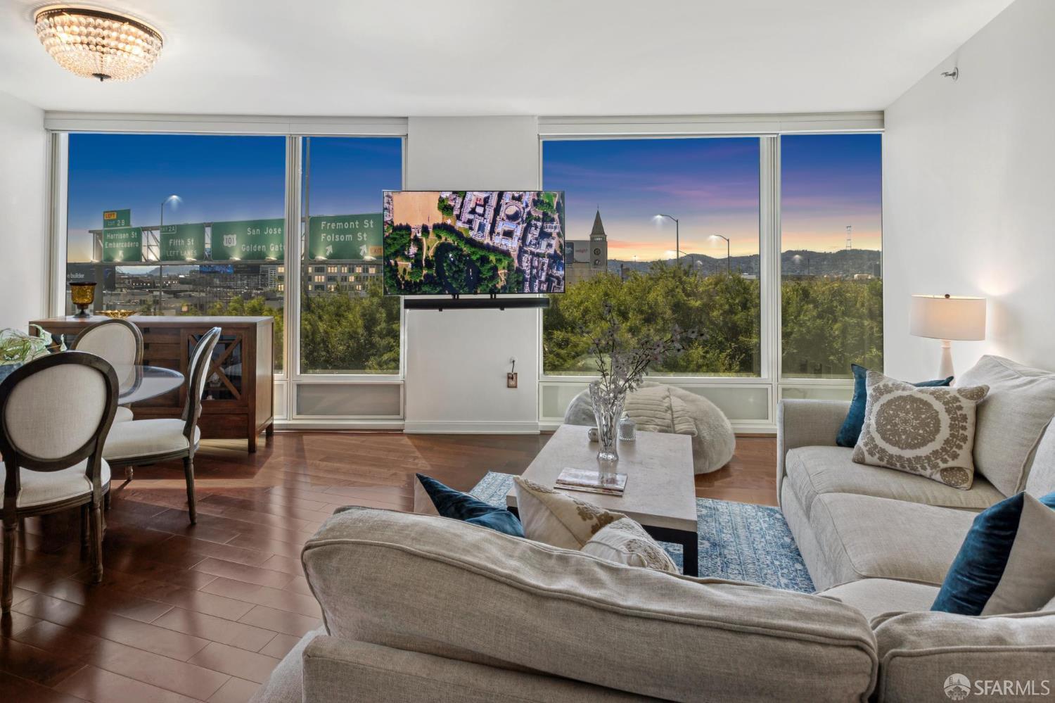 Photo #4: 425070133 Listing 