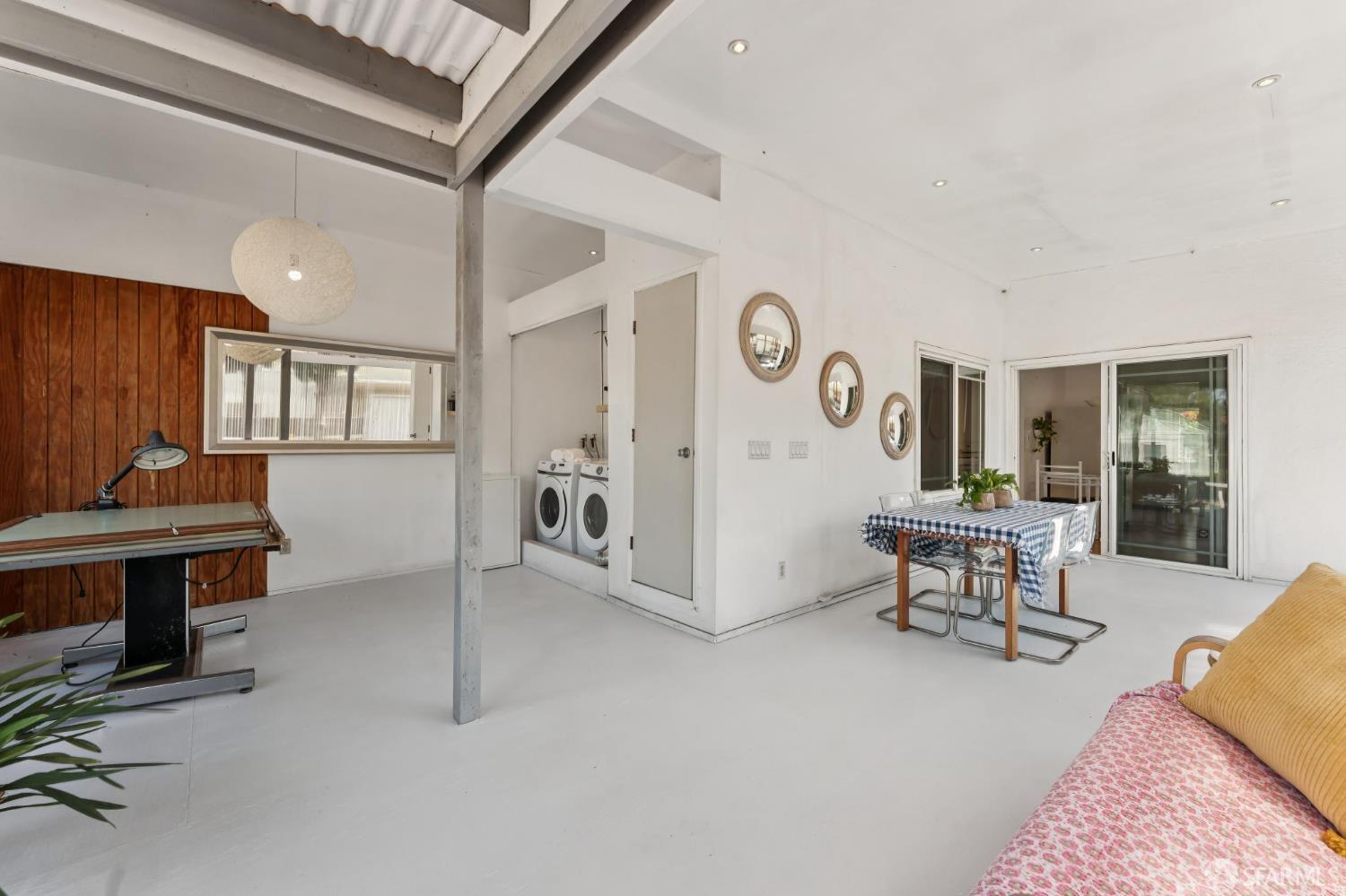 Detail Gallery Image 19 of 24 For 1109 Channing Way, Berkeley,  CA 94702 - 2 Beds | 1 Baths
