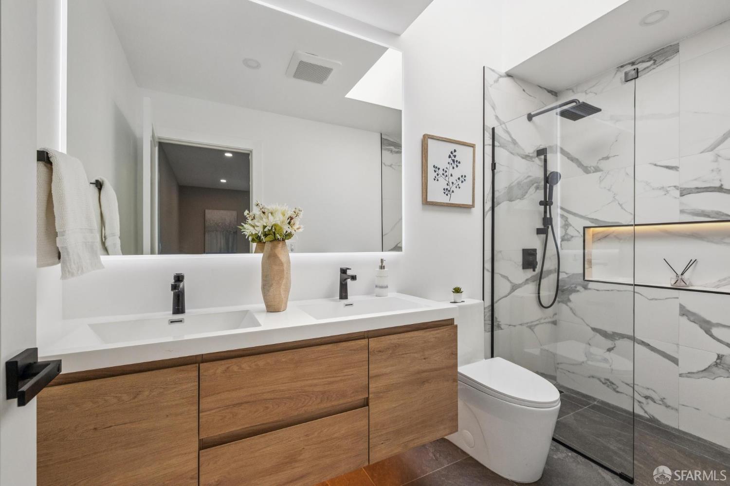 Detail Gallery Image 30 of 66 For 475 Head St, San Francisco,  CA 94132 - 4 Beds | 3 Baths