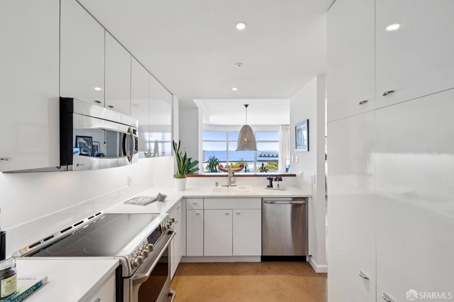 Detail Gallery Image 15 of 31 For 38 Bryant St #701,  San Francisco,  CA 94105 - 1 Beds | 1 Baths