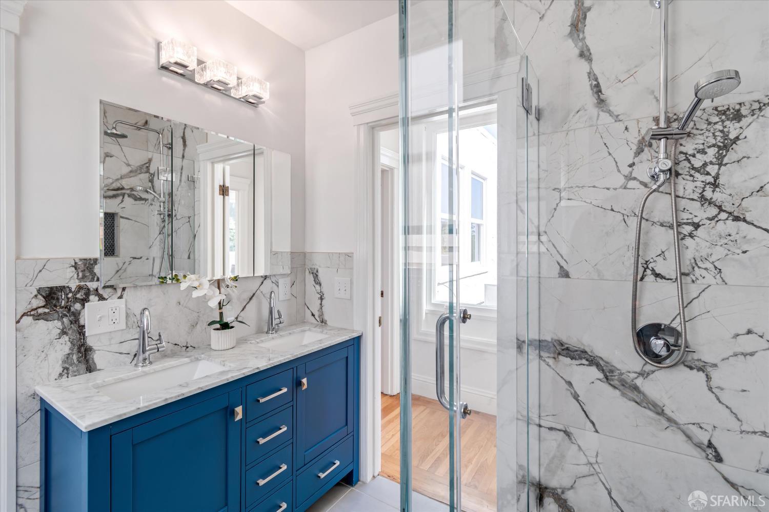 Detail Gallery Image 15 of 33 For 2645 14th Ave, San Francisco,  CA 94127 - 5 Beds | 3 Baths