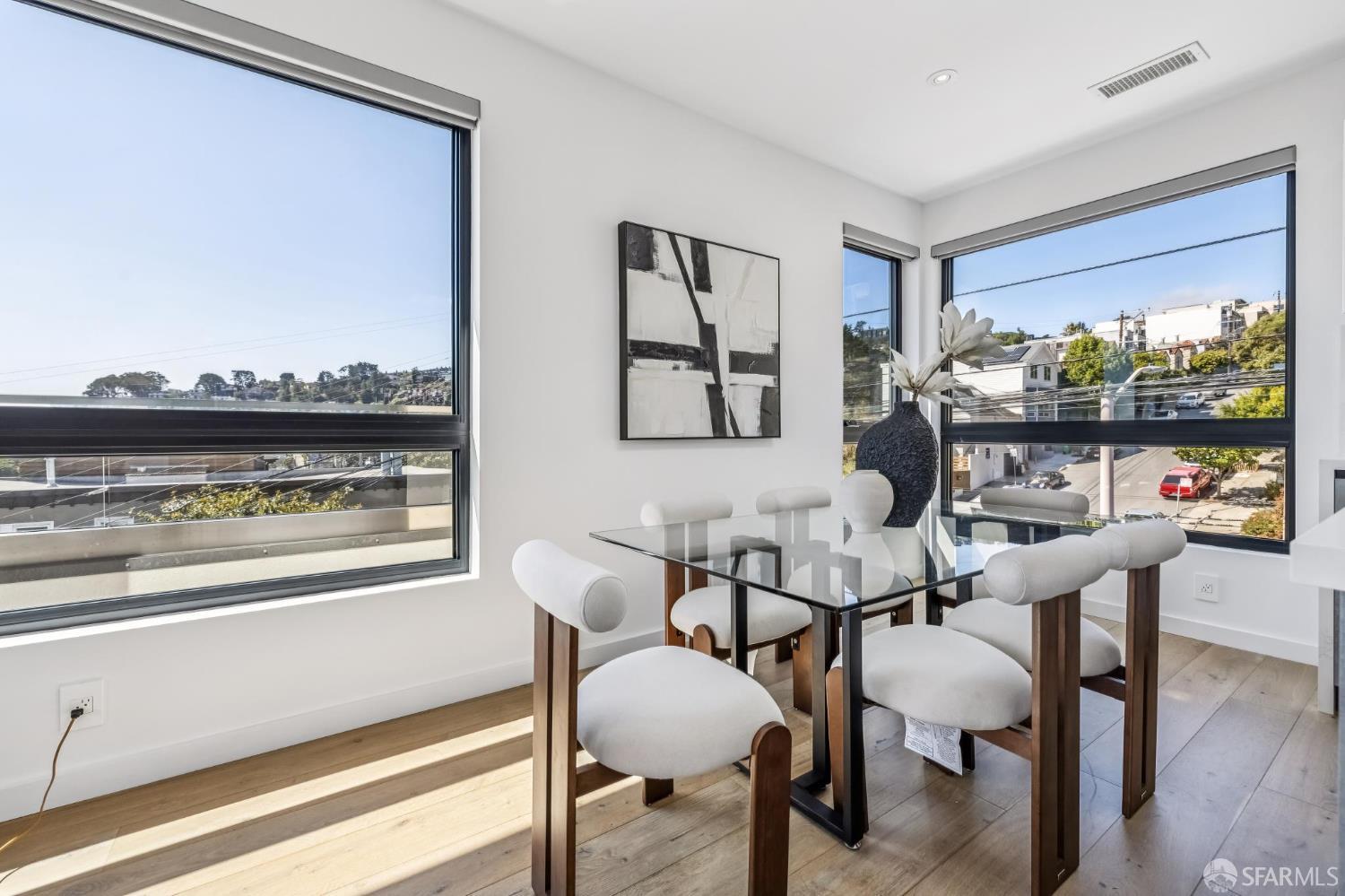Detail Gallery Image 14 of 57 For 1485 Noe St, San Francisco,  CA 94131 - – Beds | – Baths