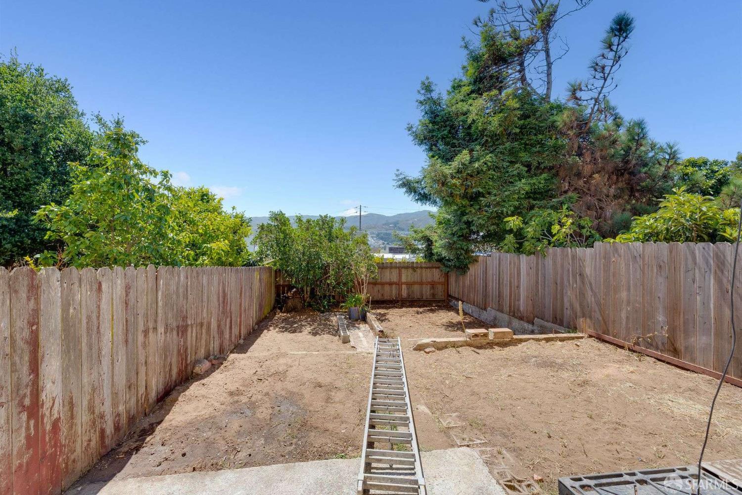 Detail Gallery Image 29 of 33 For 343 Raymond Ave, San Francisco,  CA 94134 - 4 Beds | 1 Baths