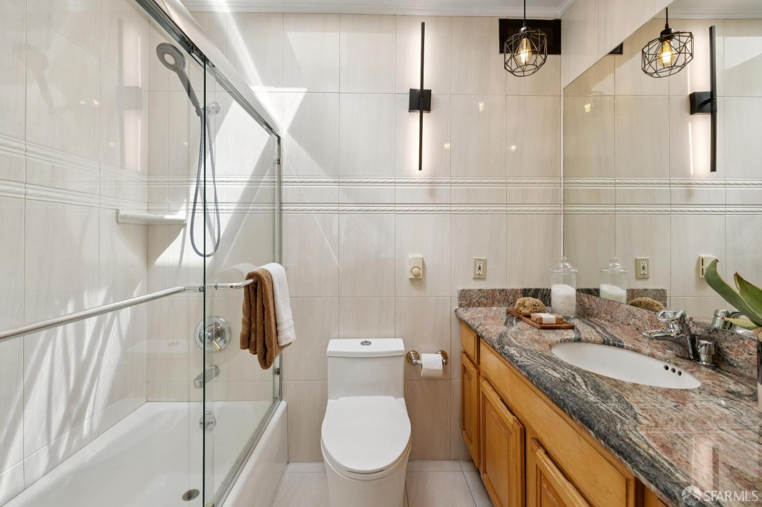 Detail Gallery Image 21 of 55 For 280 Madison St, San Francisco,  CA 94134 - 3 Beds | 2 Baths