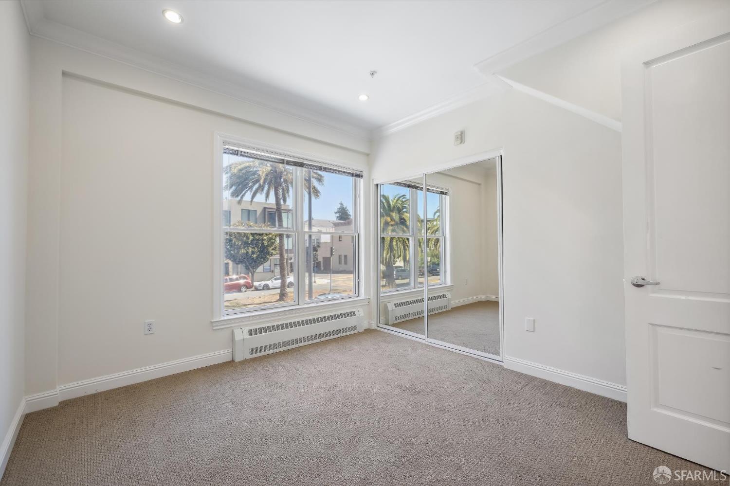 Detail Gallery Image 3 of 48 For 1592 Dolores St, San Francisco,  CA 94110 - 3 Beds | 2 Baths