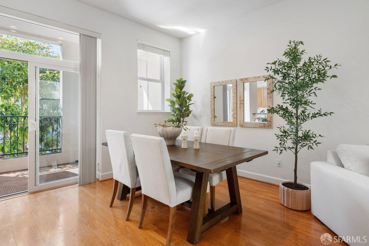 Photo #6: 425070821 Listing 