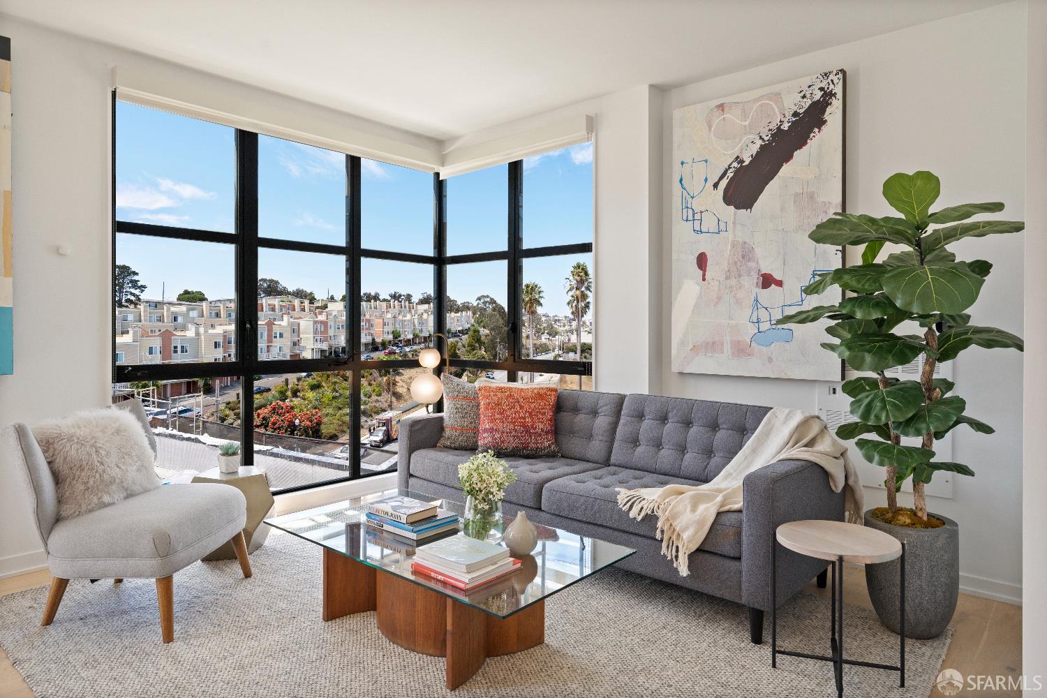 More Details about MLS # 425062493 : 451 DONAHUE STREET #413