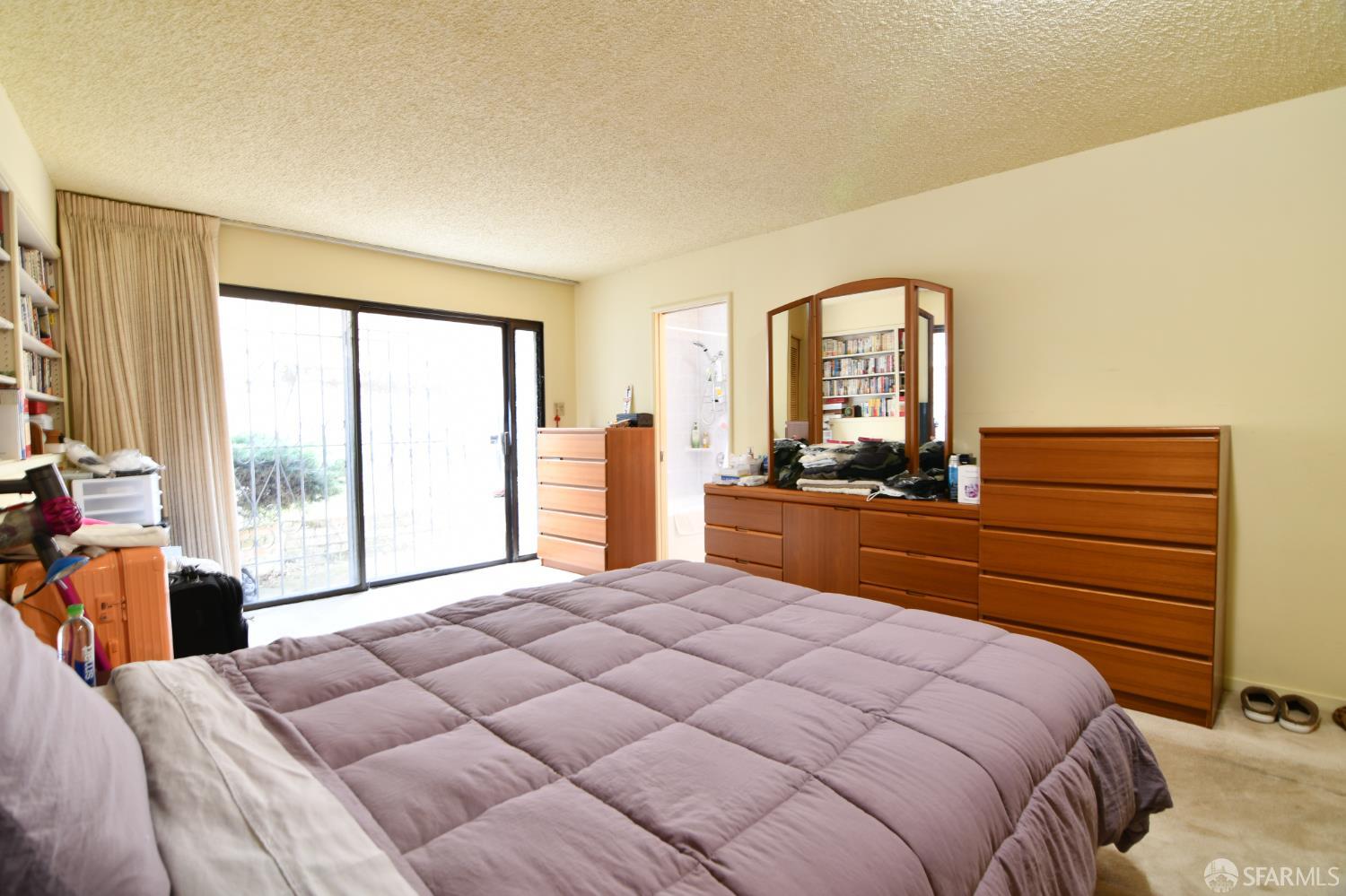 Detail Gallery Image 11 of 31 For 425 Pacheco St, San Francisco,  CA 94116 - 3 Beds | 3 Baths