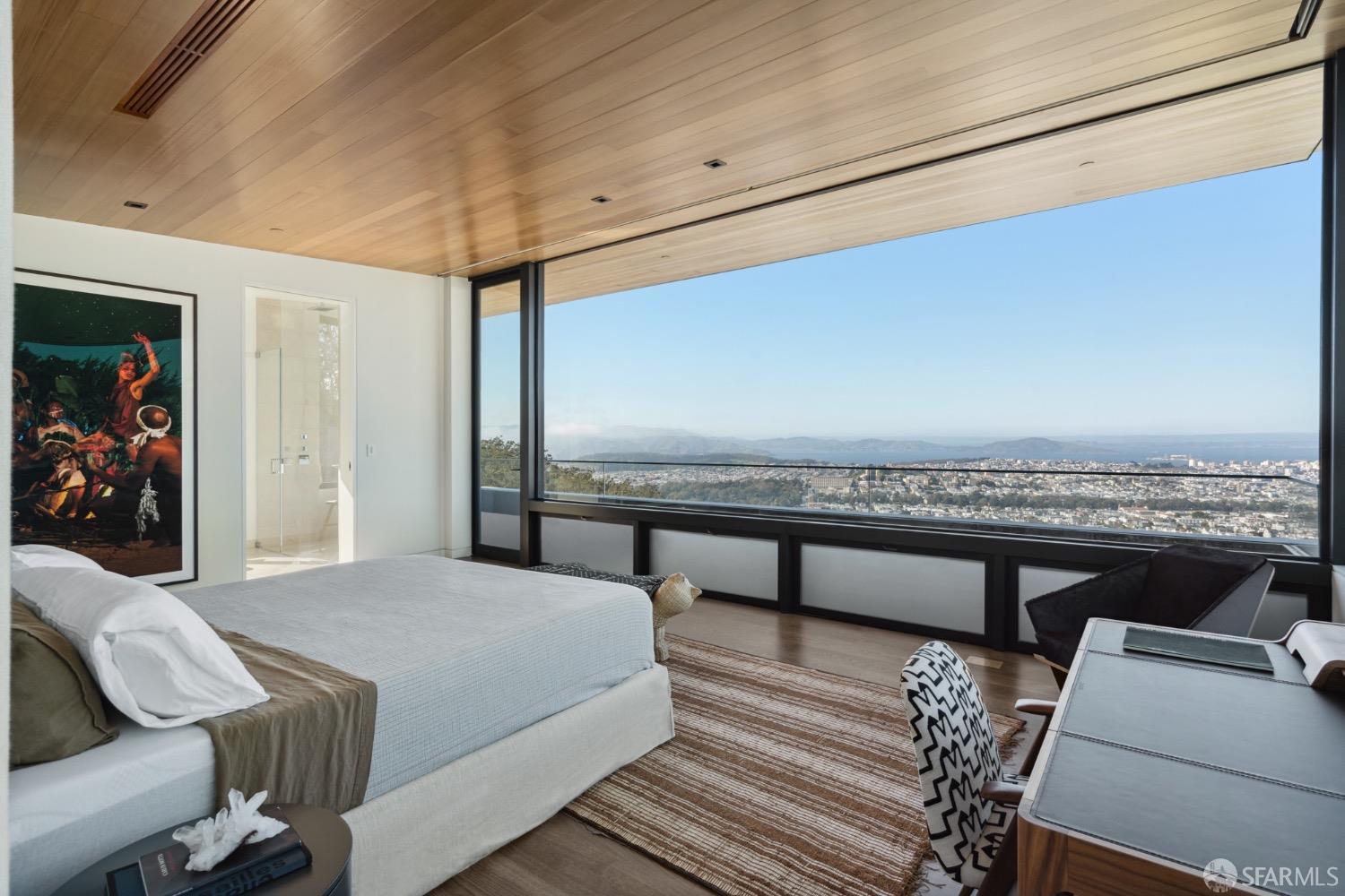 Detail Gallery Image 20 of 52 For 150 Glenbrook Ave, San Francisco,  CA 94114 - 6 Beds | 6/2 Baths