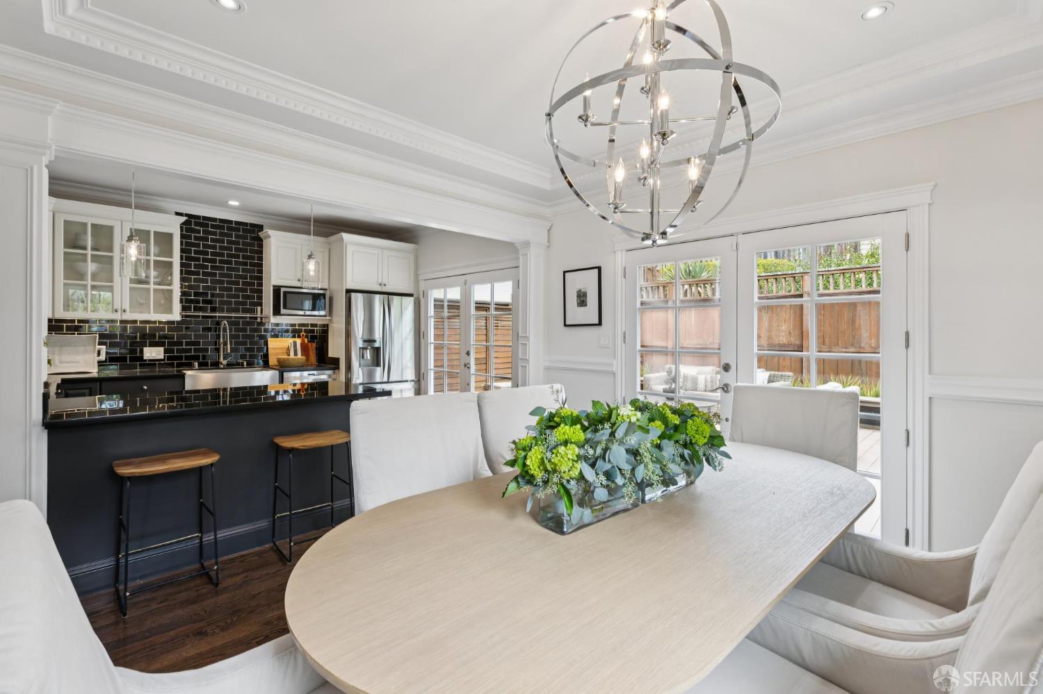 Detail Gallery Image 13 of 53 For 25 Mizpah St, San Francisco,  CA 94131 - 4 Beds | 3 Baths