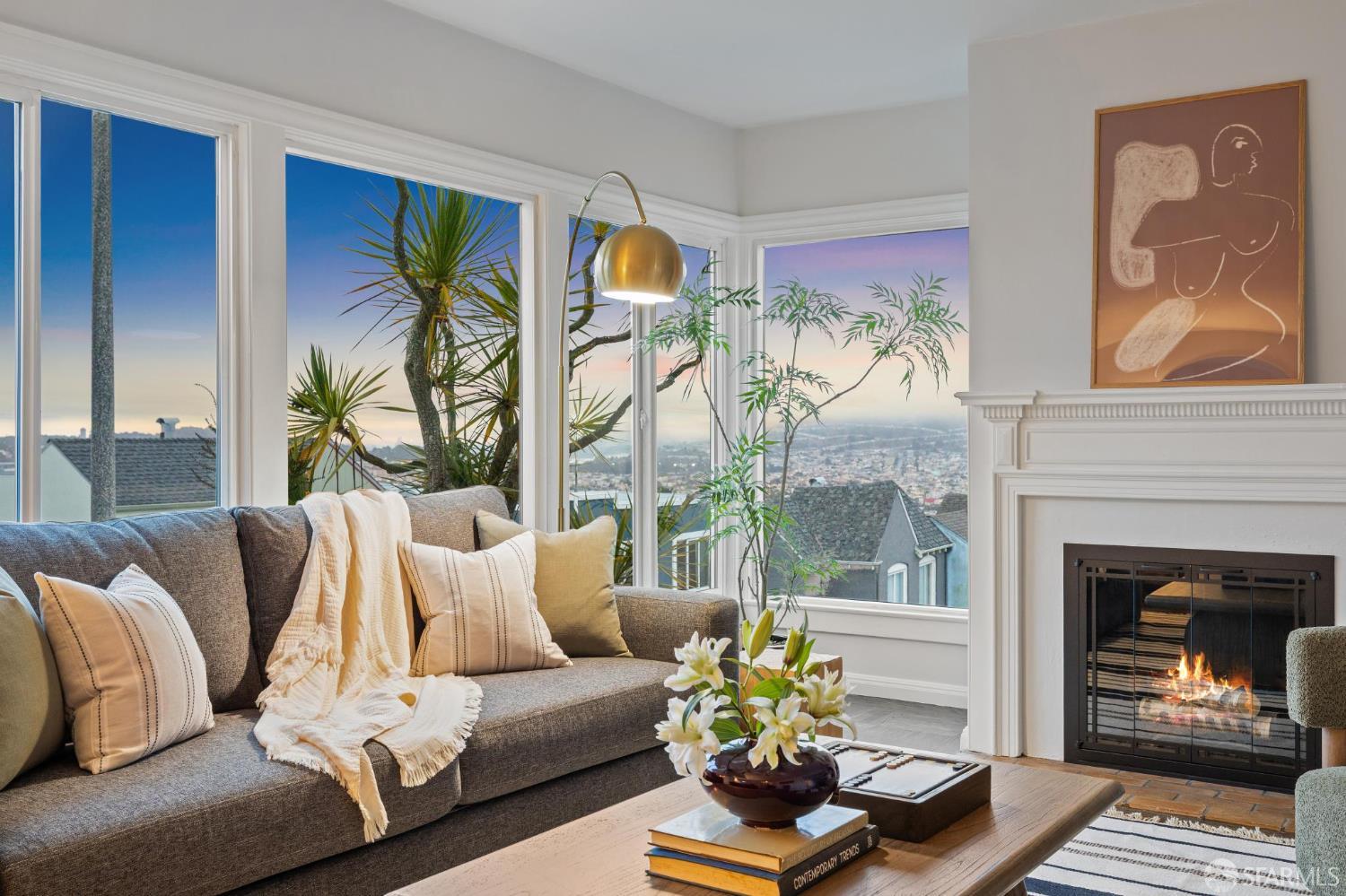Detail Gallery Image 5 of 55 For 672 Teresita Blvd, San Francisco,  CA 94127 - 2 Beds | 1/1 Baths