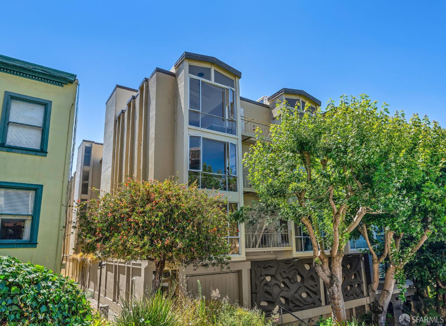 Detail Gallery Image 14 of 28 For 439 Greenwich St #9,  San Francisco,  CA 94133 - 1 Beds | 1 Baths