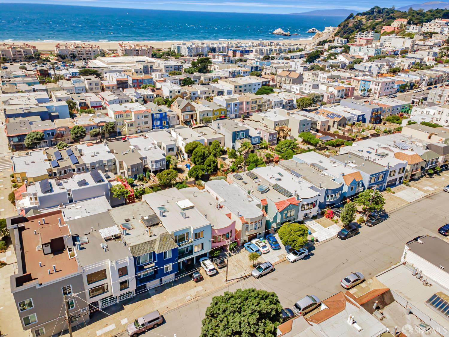 Detail Gallery Image 2 of 7 For 883 45th Ave, San Francisco,  CA 94121 - – Beds | – Baths