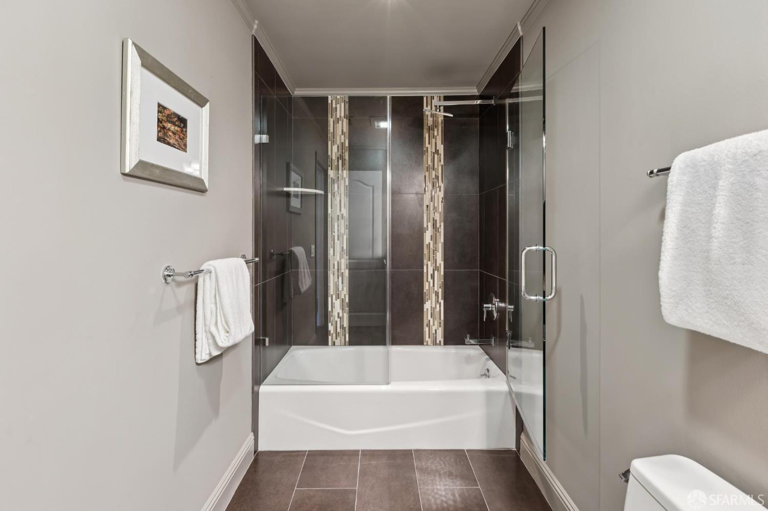 Detail Gallery Image 44 of 53 For 25 Mizpah St, San Francisco,  CA 94131 - 4 Beds | 3 Baths