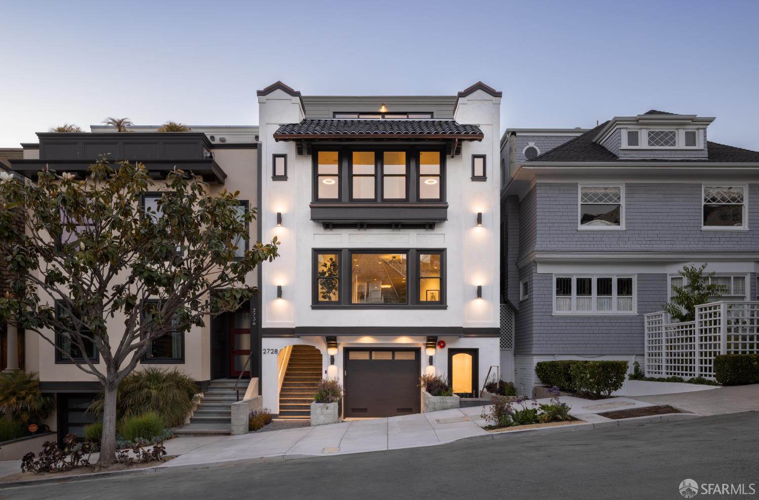 Detail Gallery Image 47 of 52 For 2724 Filbert St, San Francisco,  CA 94123 - 6 Beds | 6/2 Baths