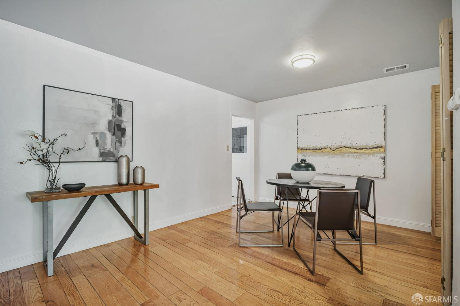 Detail Gallery Image 13 of 26 For 1315 Dorothy Ave, San Leandro,  CA 94578 - 2 Beds | 1 Baths