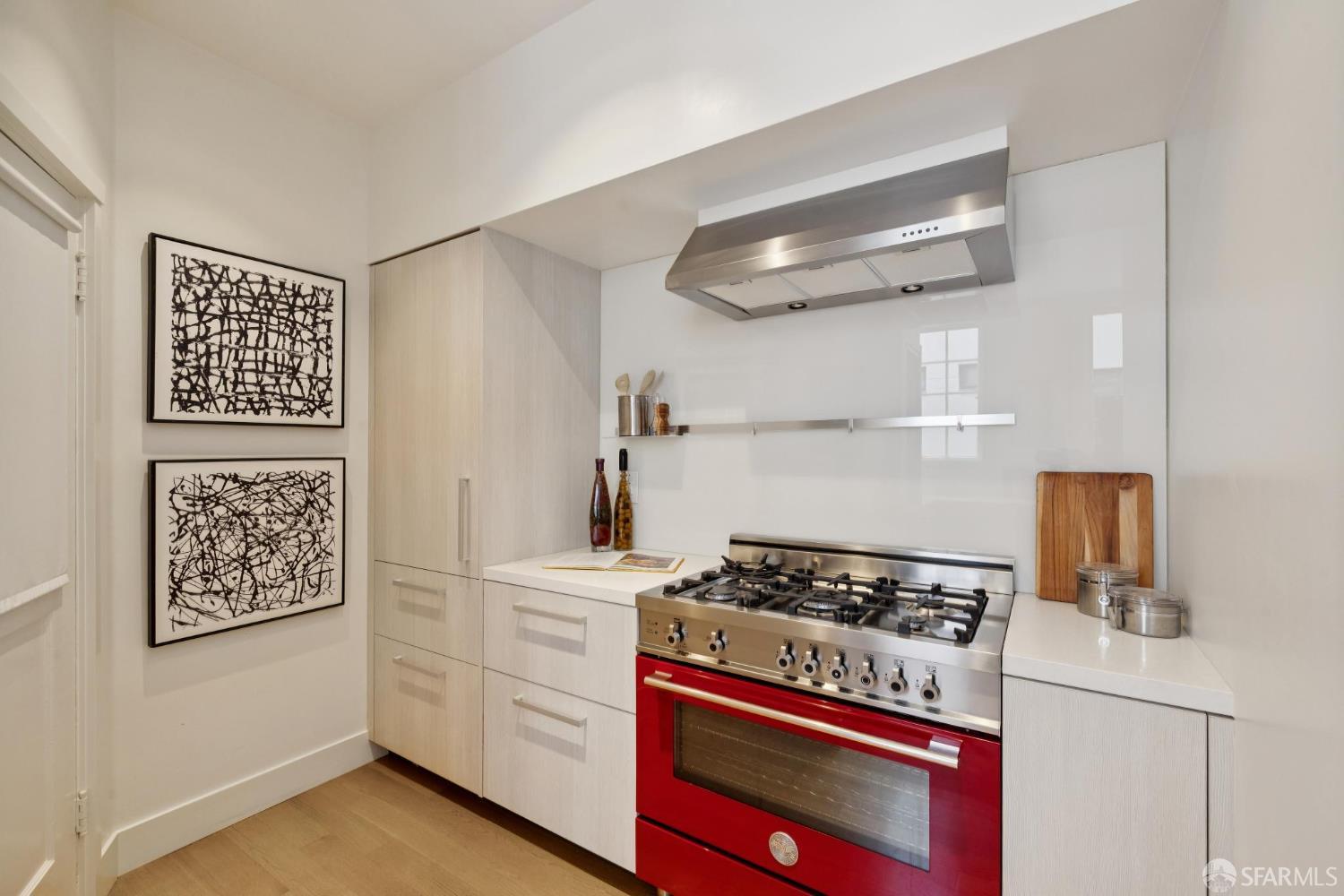 Detail Gallery Image 13 of 29 For 2945 Pacific Ave #9,  San Francisco,  CA 94115 - 1 Beds | 1 Baths