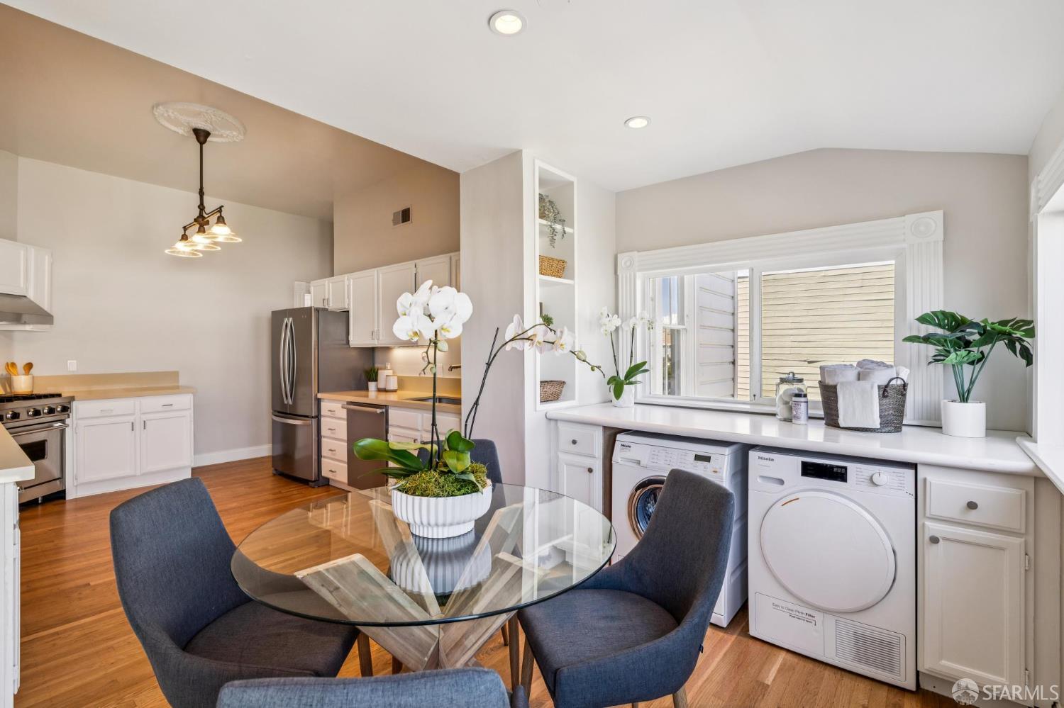 Detail Gallery Image 37 of 85 For 516 Baker St, San Francisco,  CA 94117 - 4 Beds | 2 Baths