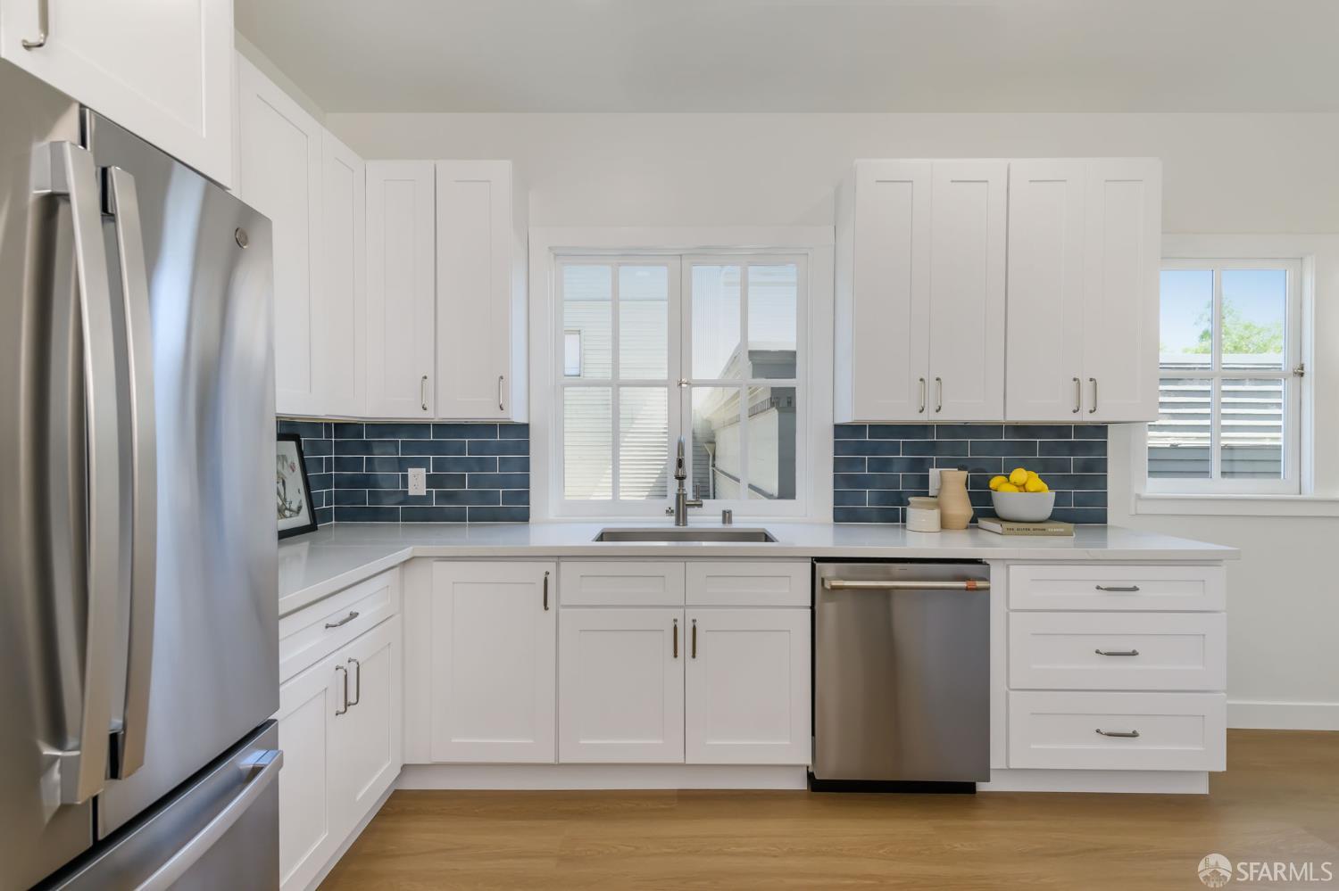 Detail Gallery Image 6 of 25 For 3779 25th St, San Francisco,  CA 94110 - – Beds | – Baths