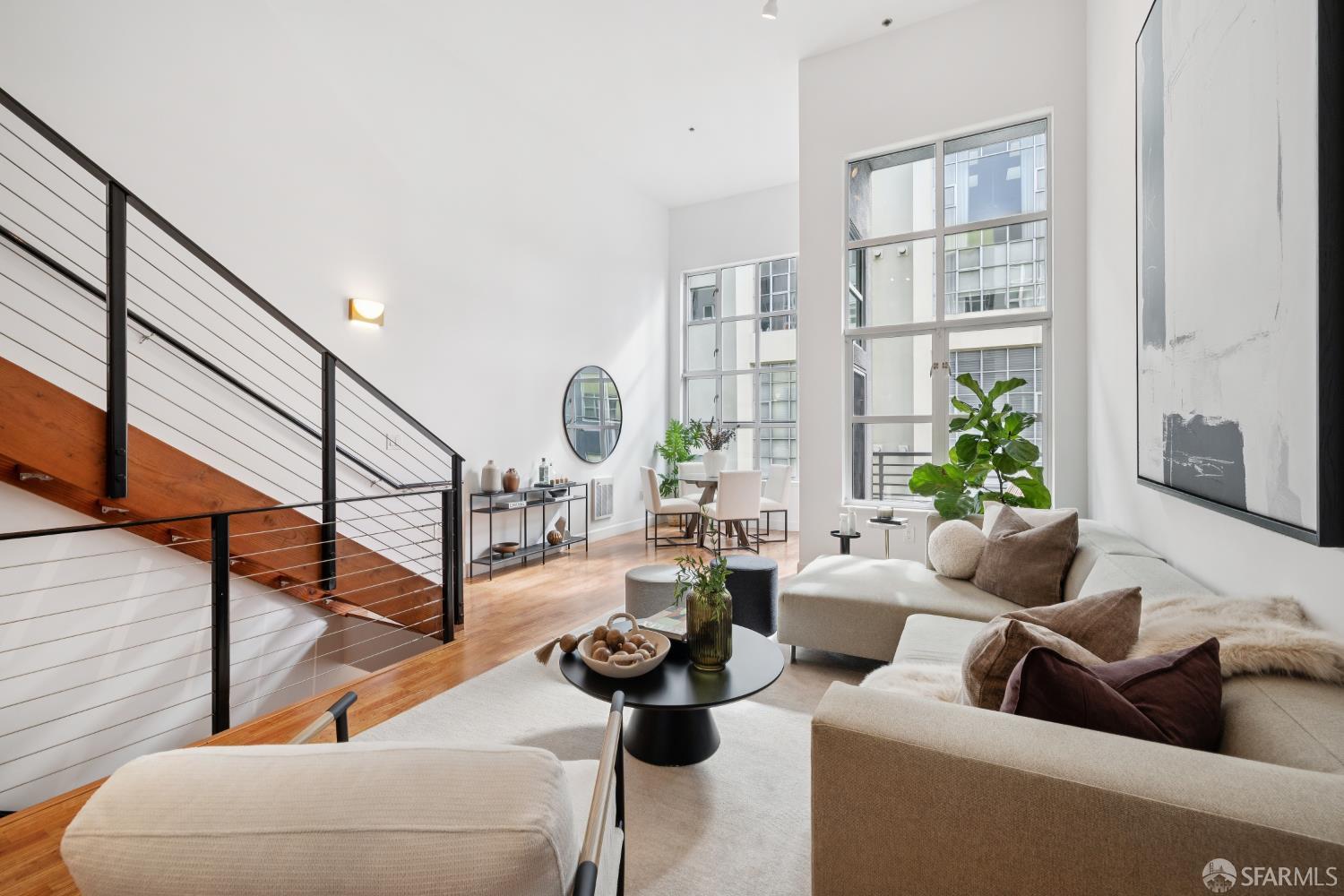 Photo #3: 425070079 Listing 