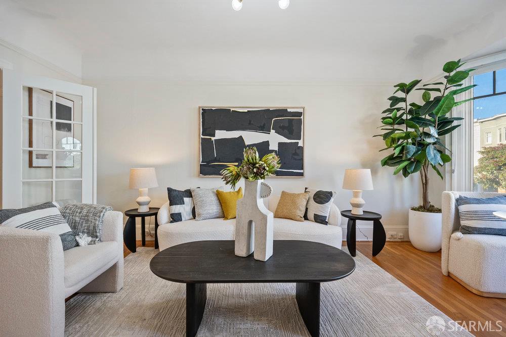 Photo #5: 425071171 Listing 