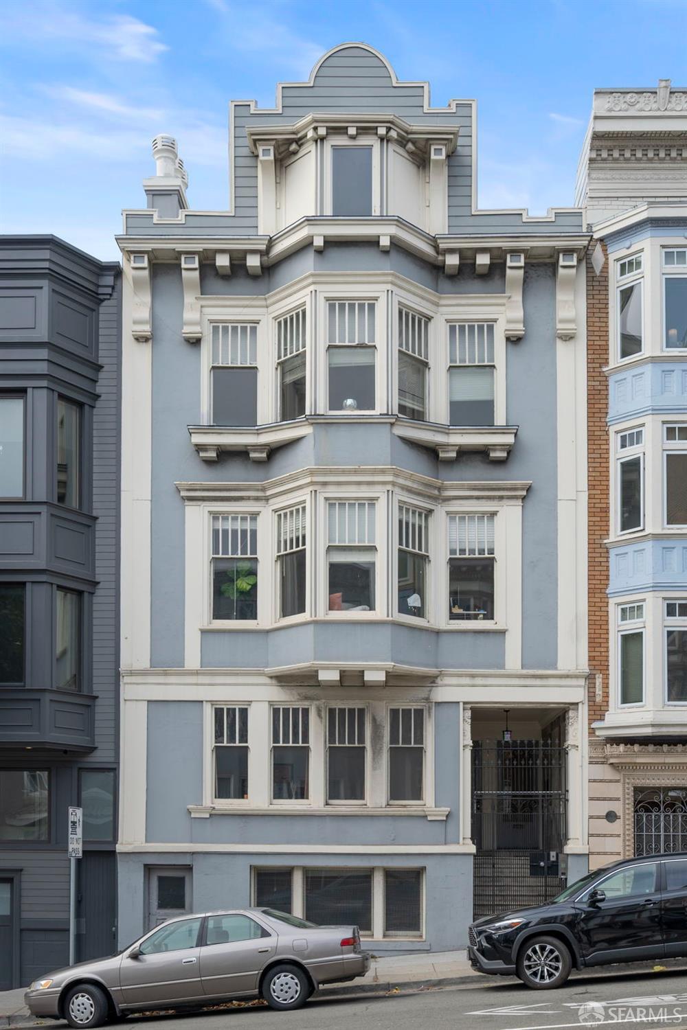 Detail Gallery Image 2 of 14 For 1272 California St, San Francisco,  CA 94109 - – Beds | – Baths
