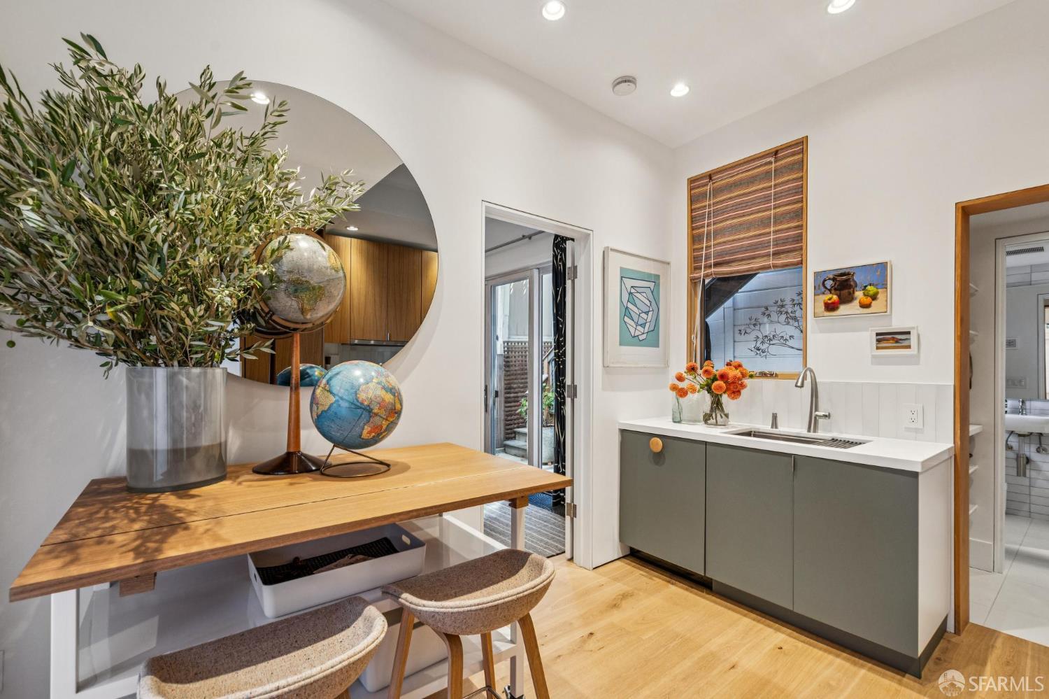 Detail Gallery Image 10 of 51 For 675 Ivy St, San Francisco,  CA 94102 - 2 Beds | 2 Baths