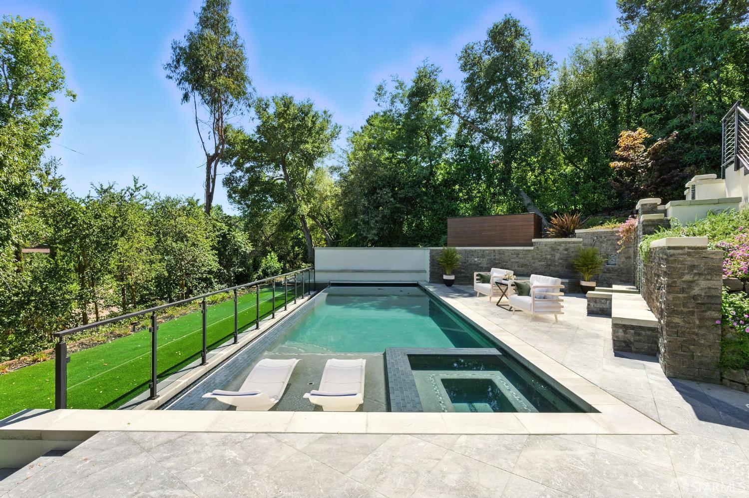Detail Gallery Image 10 of 49 For 1225 La Cumbre Rd, Hillsborough,  CA 94010 - 6 Beds | 6/2 Baths