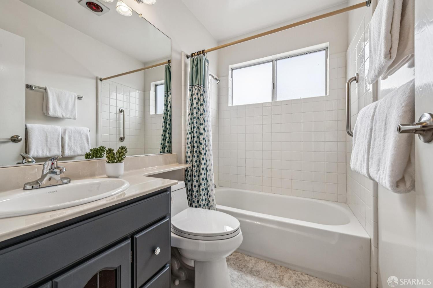 Detail Gallery Image 27 of 47 For 120 Mirada Dr, Daly City,  CA 94015 - 3 Beds | 2 Baths