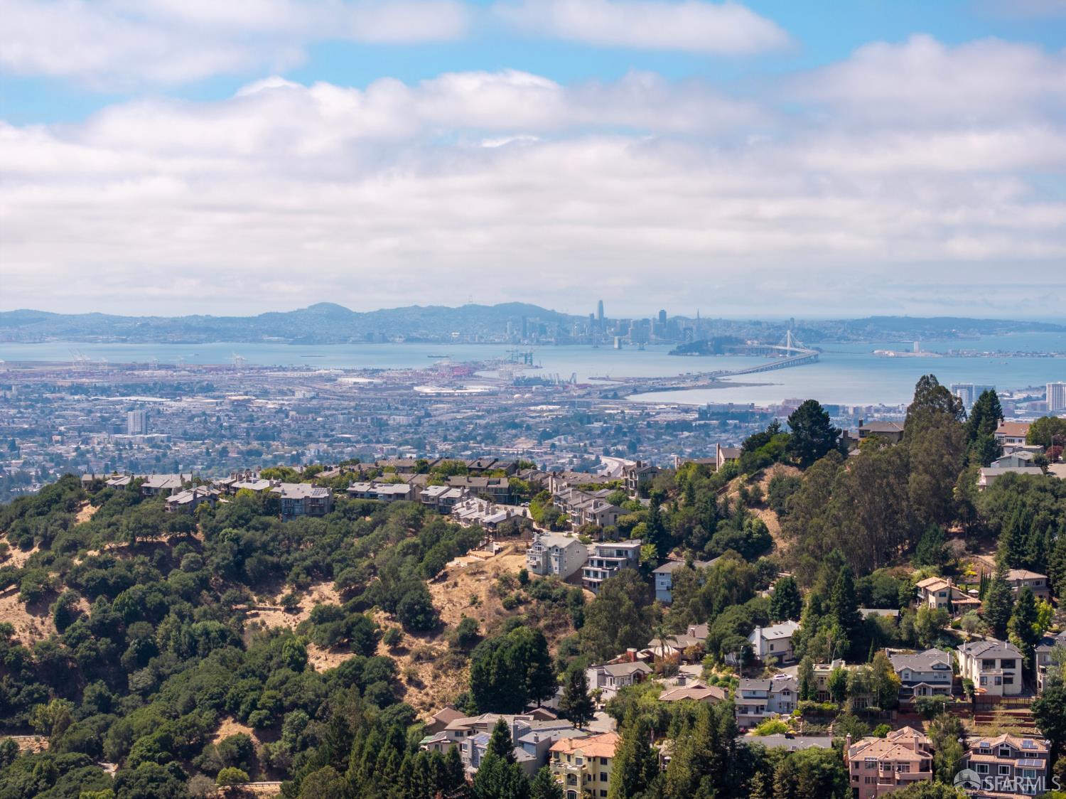 Detail Gallery Image 42 of 46 For 45 Bay Forest Dr, Oakland,  CA 94611 - 5 Beds | 3/1 Baths