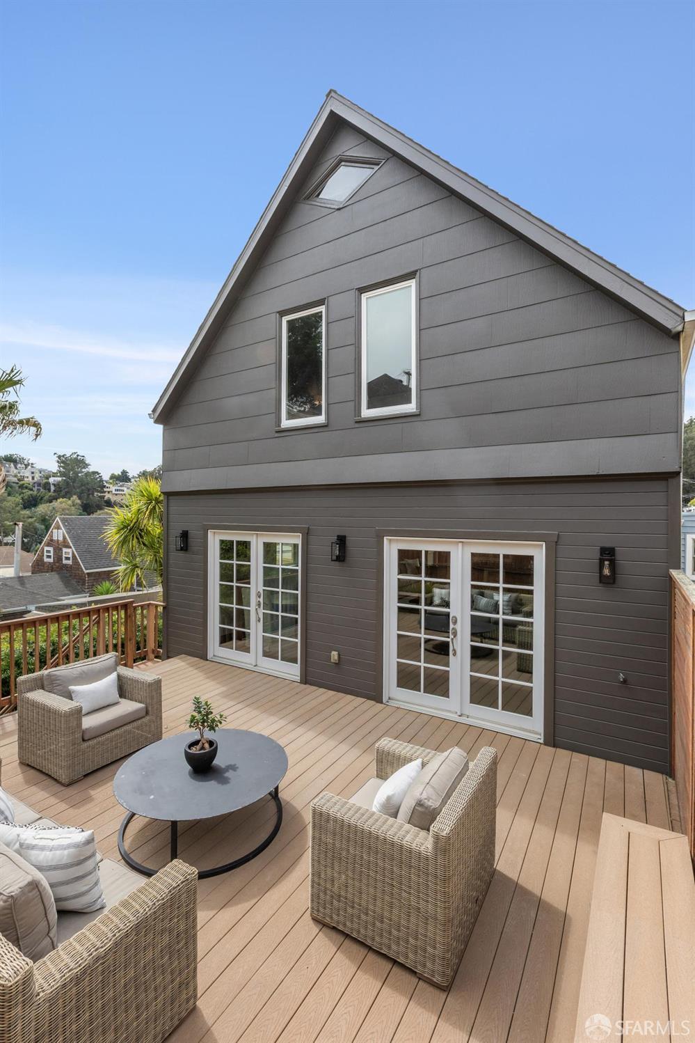 Detail Gallery Image 50 of 53 For 25 Mizpah St, San Francisco,  CA 94131 - 4 Beds | 3 Baths