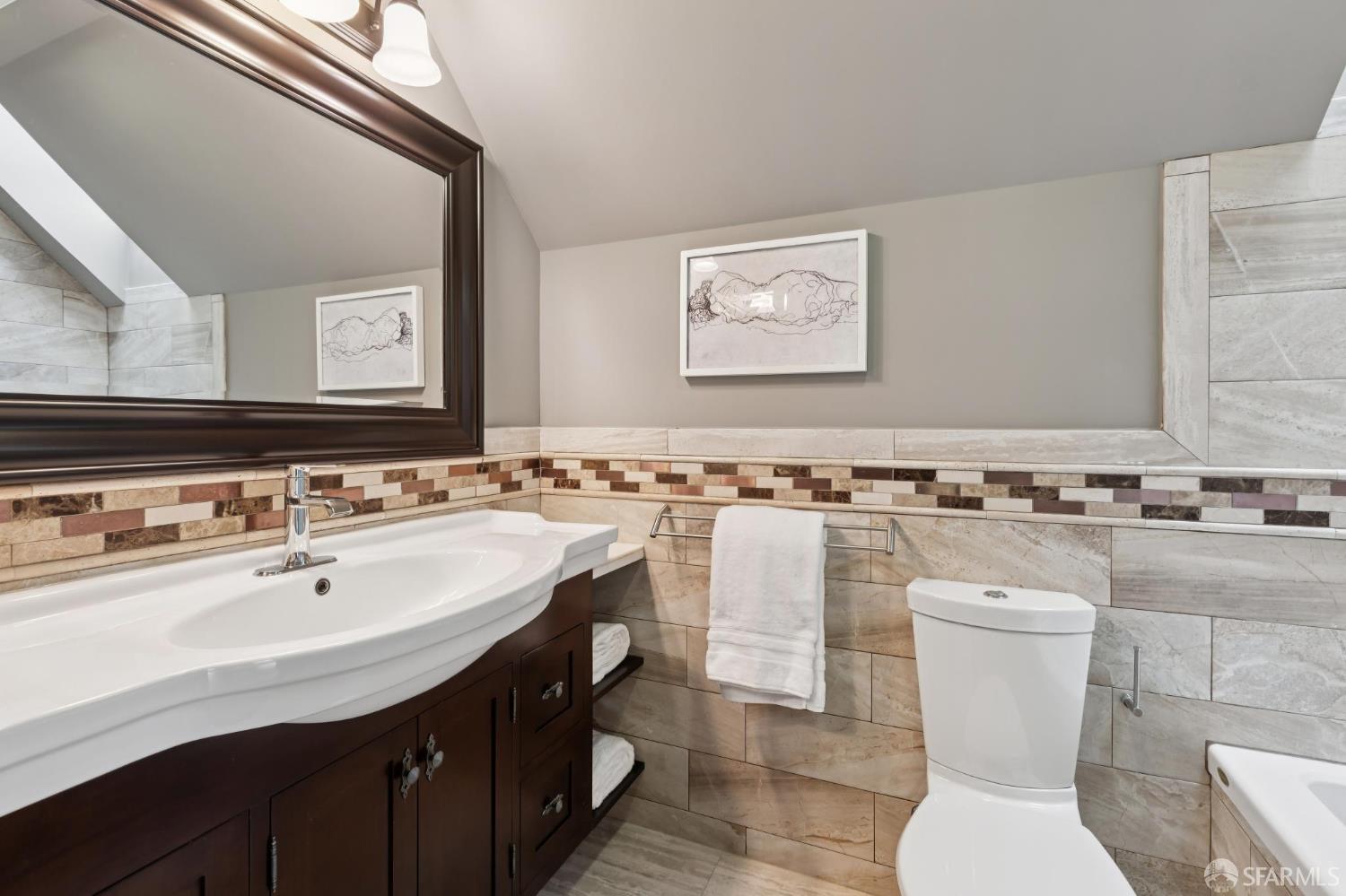 Detail Gallery Image 34 of 53 For 25 Mizpah St, San Francisco,  CA 94131 - 4 Beds | 3 Baths