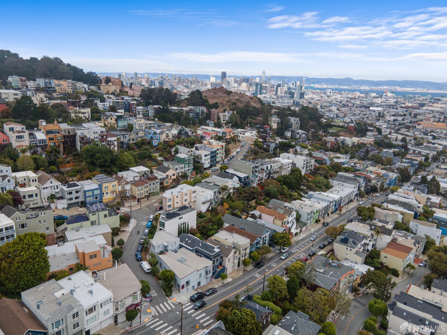 Detail Gallery Image 31 of 32 For 4390 17th St, San Francisco,  CA 94114 - 2 Beds | 1 Baths