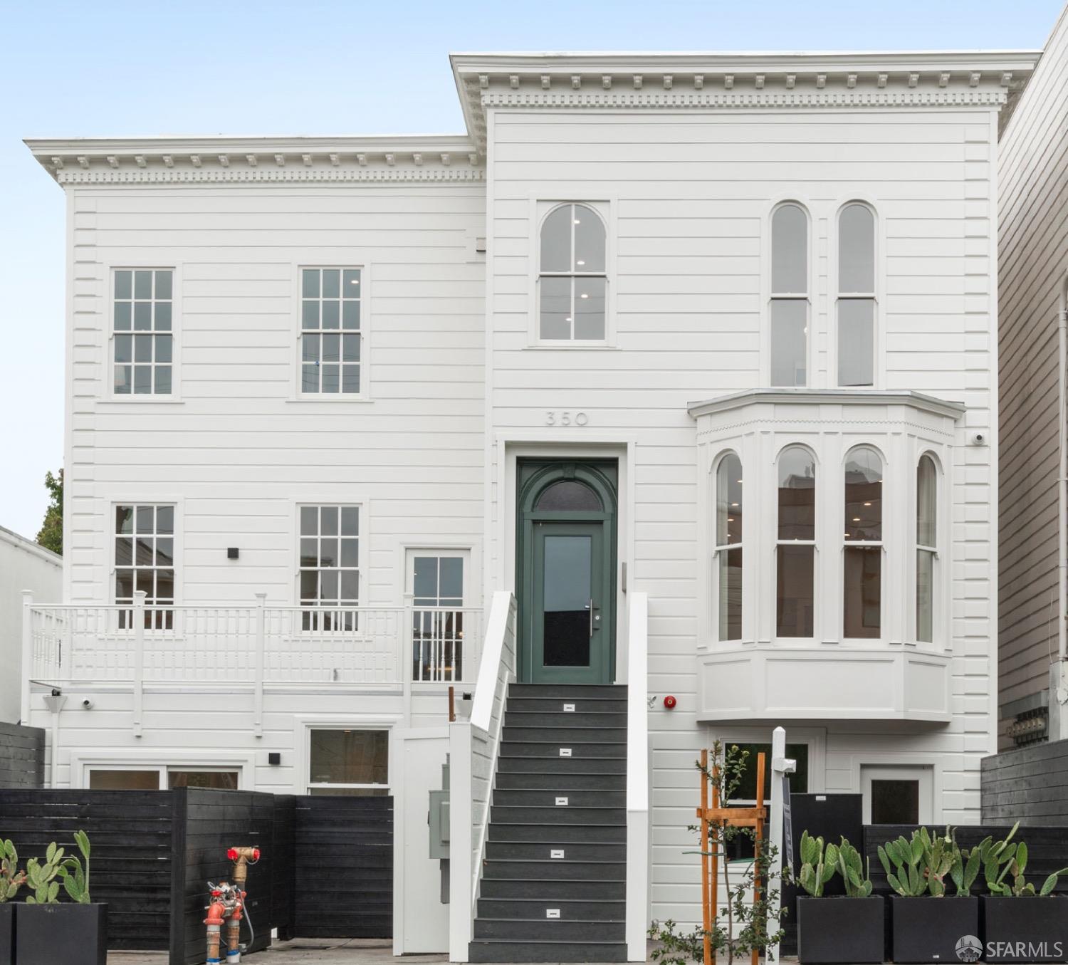 Detail Gallery Image 7 of 12 For 350 San Jose Ave #5,  San Francisco,  CA 94110 - 2 Beds | 1 Baths