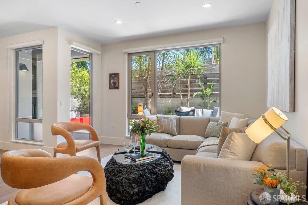 Detail Gallery Image 14 of 59 For 35 Dolores St #108,  San Francisco,  CA 94103 - 3 Beds | 2 Baths