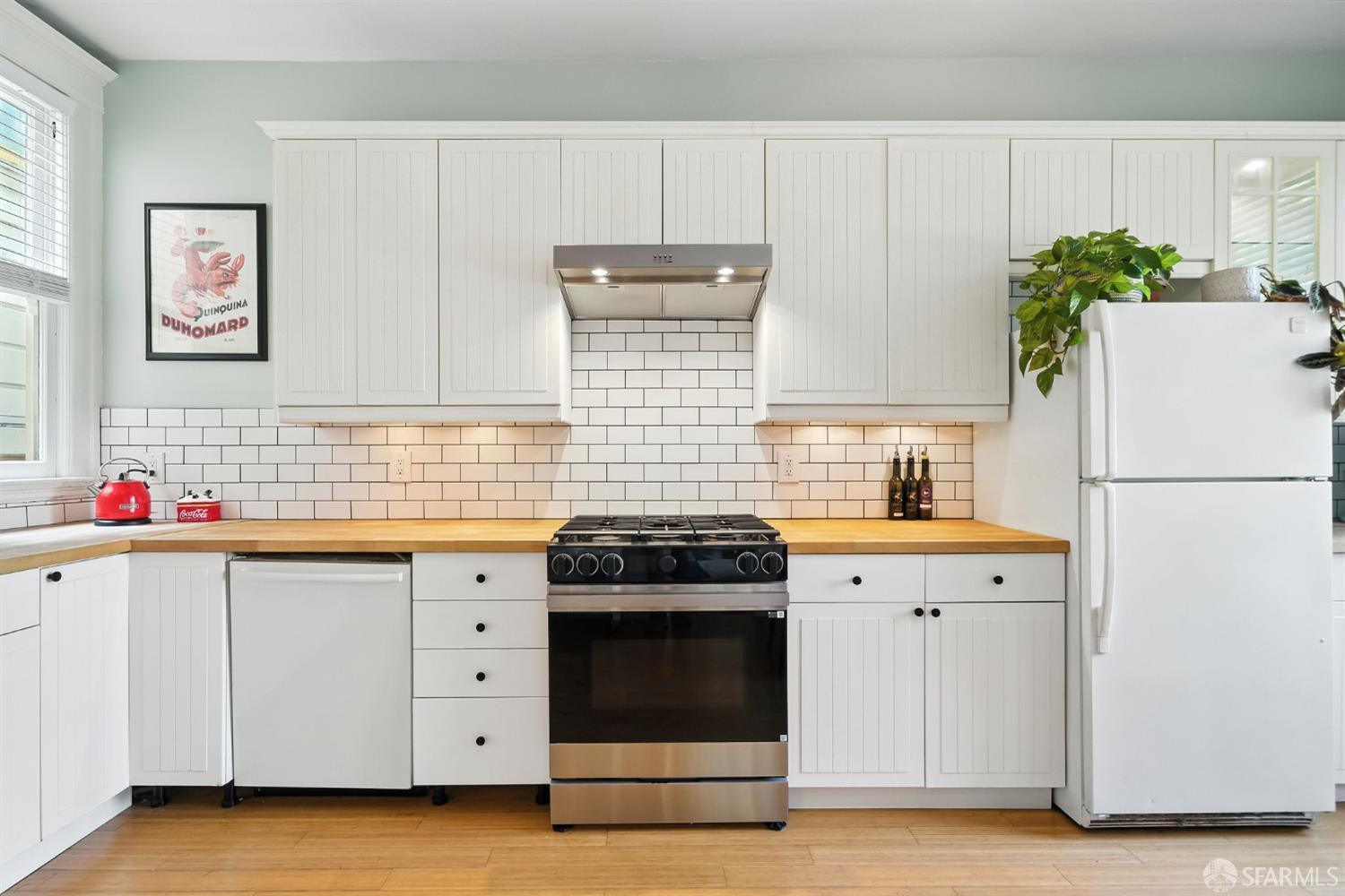 Photo #28: 425070127 Listing: Photo #28