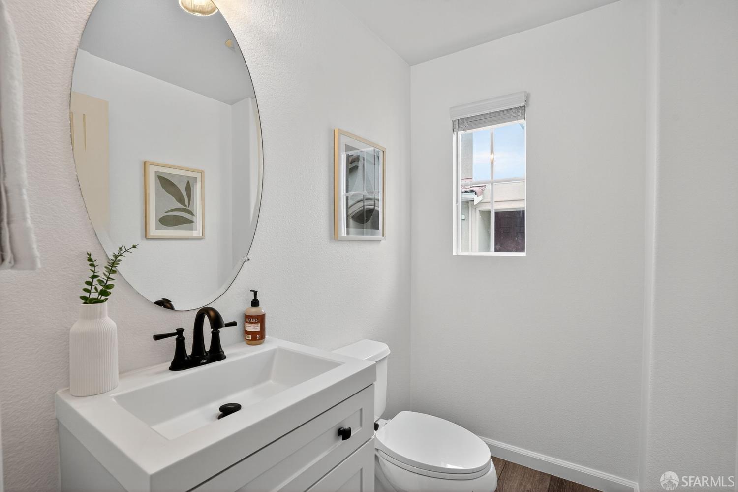 Detail Gallery Image 24 of 30 For 307 Toscana Way, Hayward,  CA 94545 - 3 Beds | 2/1 Baths
