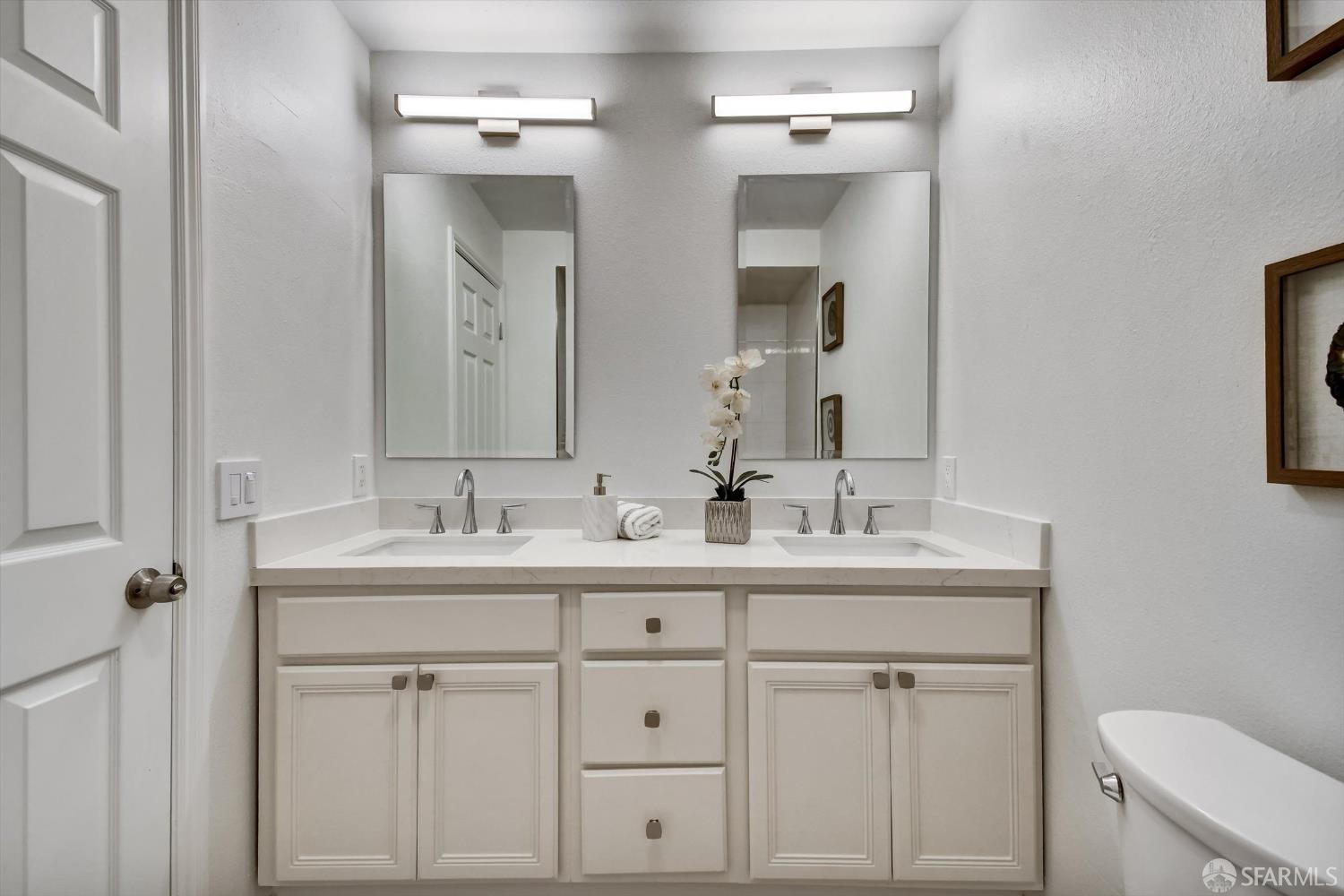 Photo #25: 425070422 Listing: Photo #25
