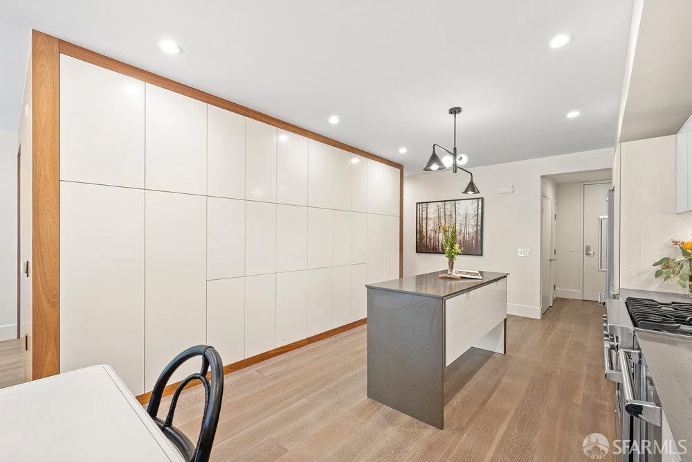 Detail Gallery Image 20 of 59 For 35 Dolores St #108,  San Francisco,  CA 94103 - 3 Beds | 2 Baths