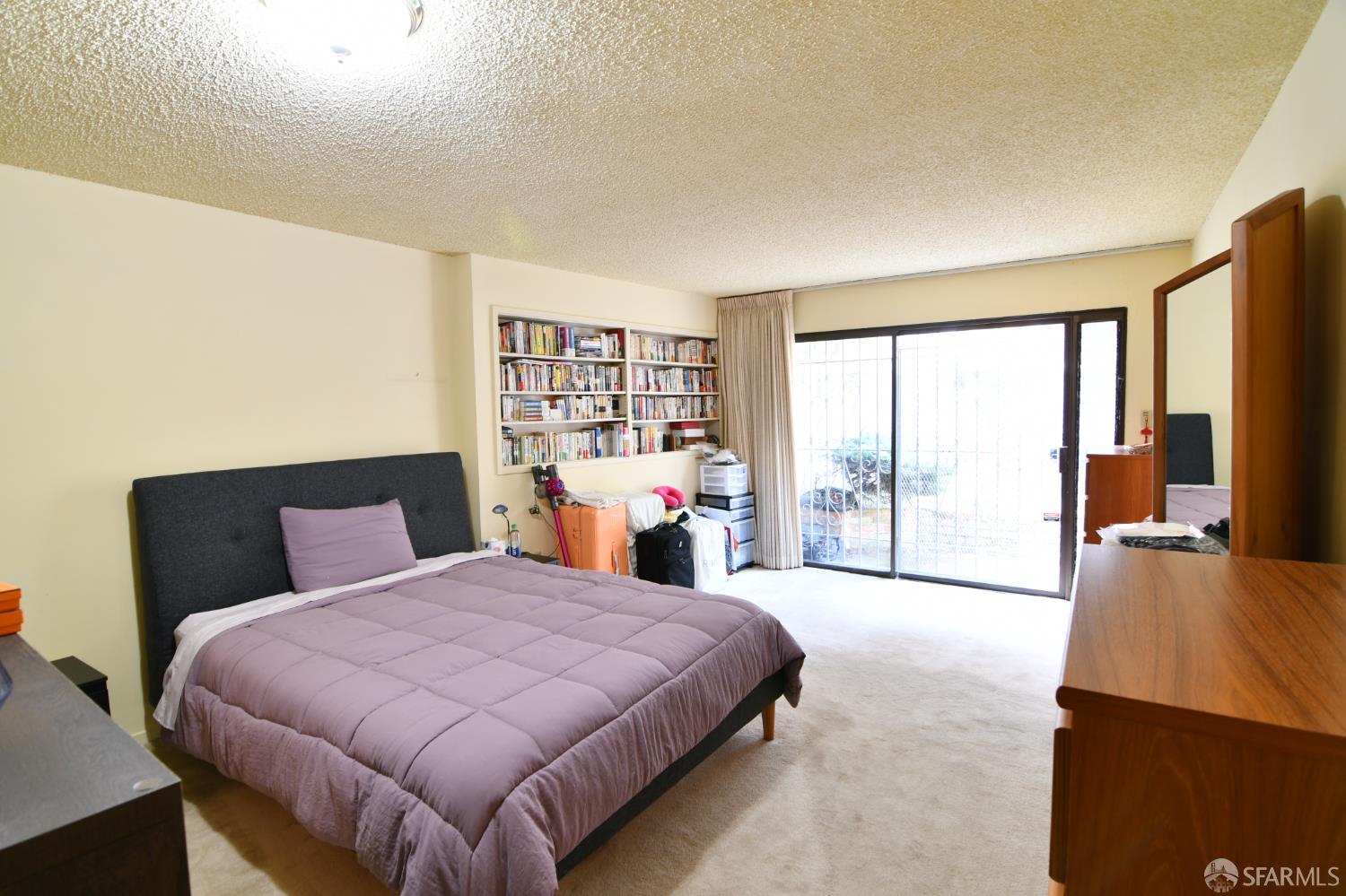 Detail Gallery Image 10 of 31 For 425 Pacheco St, San Francisco,  CA 94116 - 3 Beds | 3 Baths