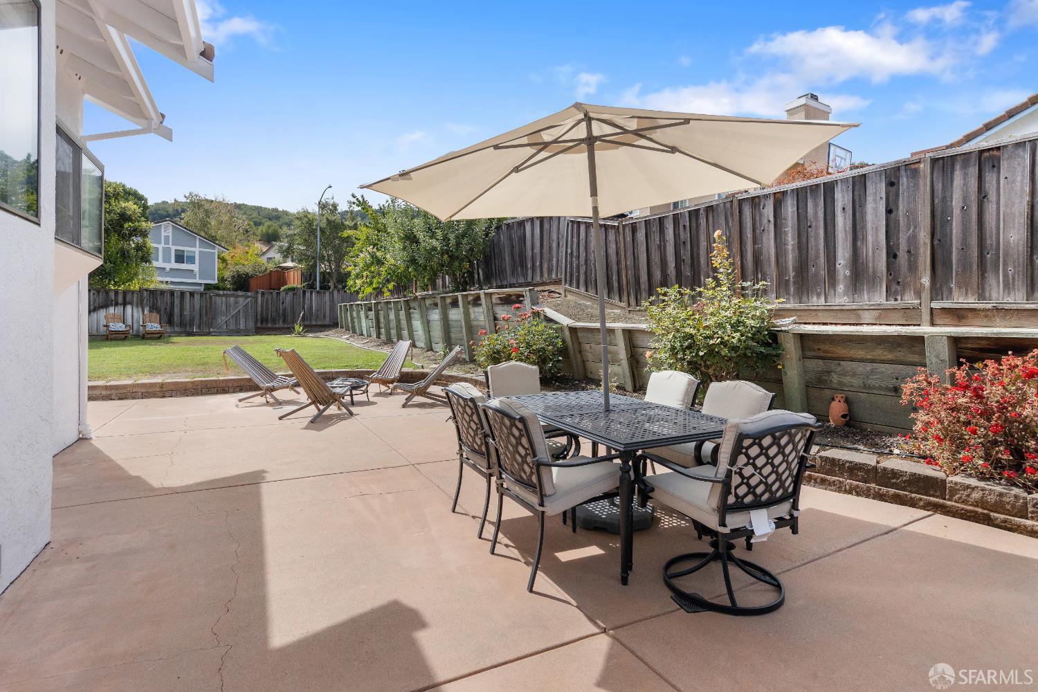 Detail Gallery Image 28 of 32 For 5567 Woodview Dr, El Sobrante,  CA 94803 - 3 Beds | 2/1 Baths