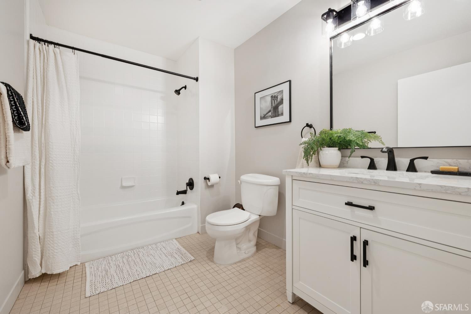 Photo #28: 425070079 Listing: Photo #28