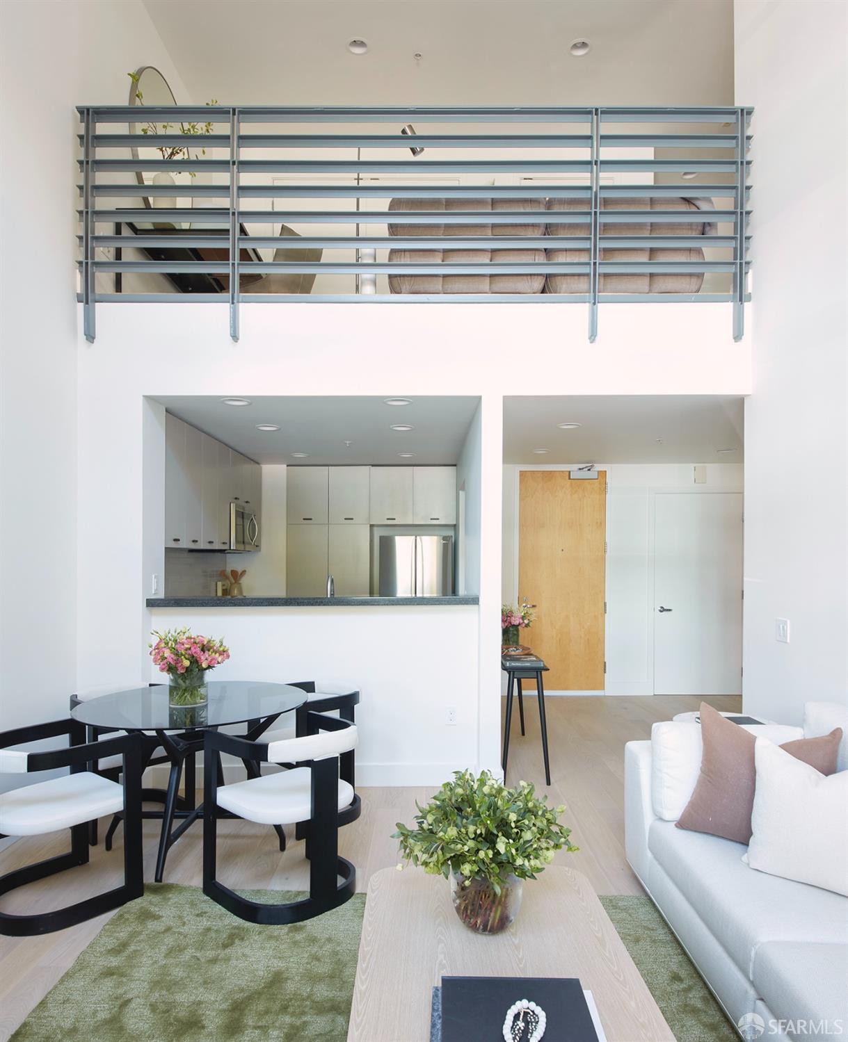 Detail Gallery Image 3 of 15 For 411 Francisco St 105f,  San Francisco,  CA 94133 - 2 Beds | 2 Baths